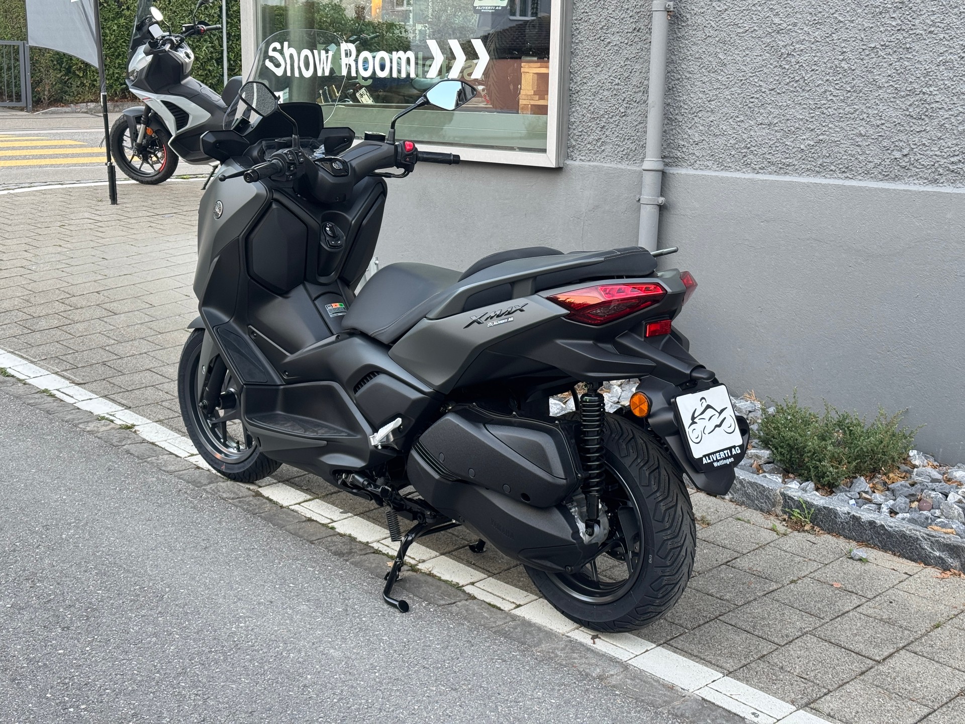 YAMAHA X-Max 300-image-10