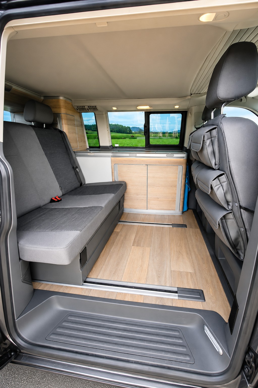 VW 2.0 TDI 150 Ocean Last Edition DSG-image-3