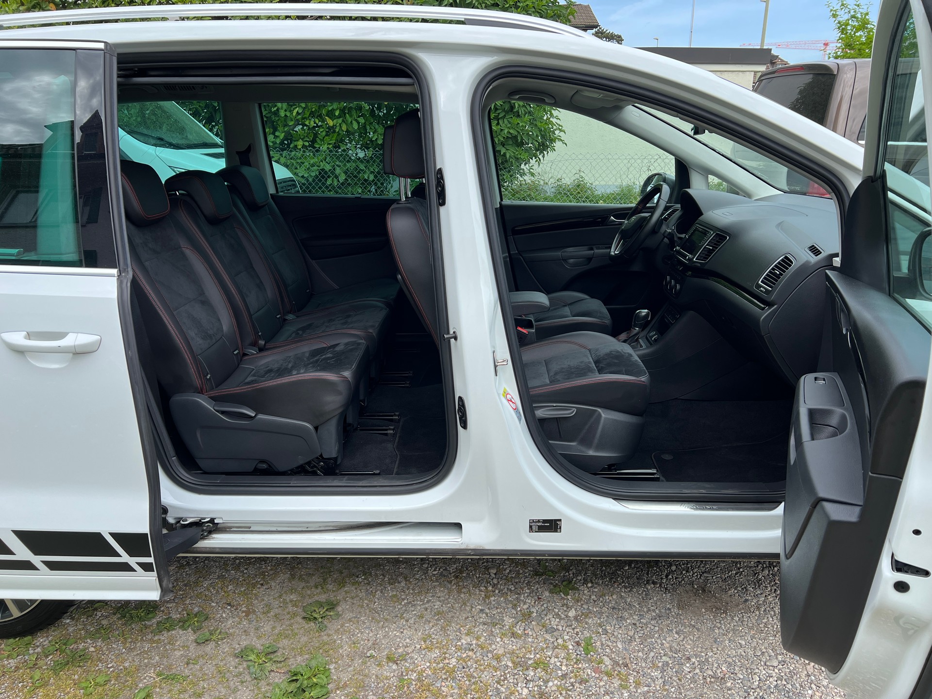 SEAT Alhambra 2.0 TDI DSG SWISS FR-image-9