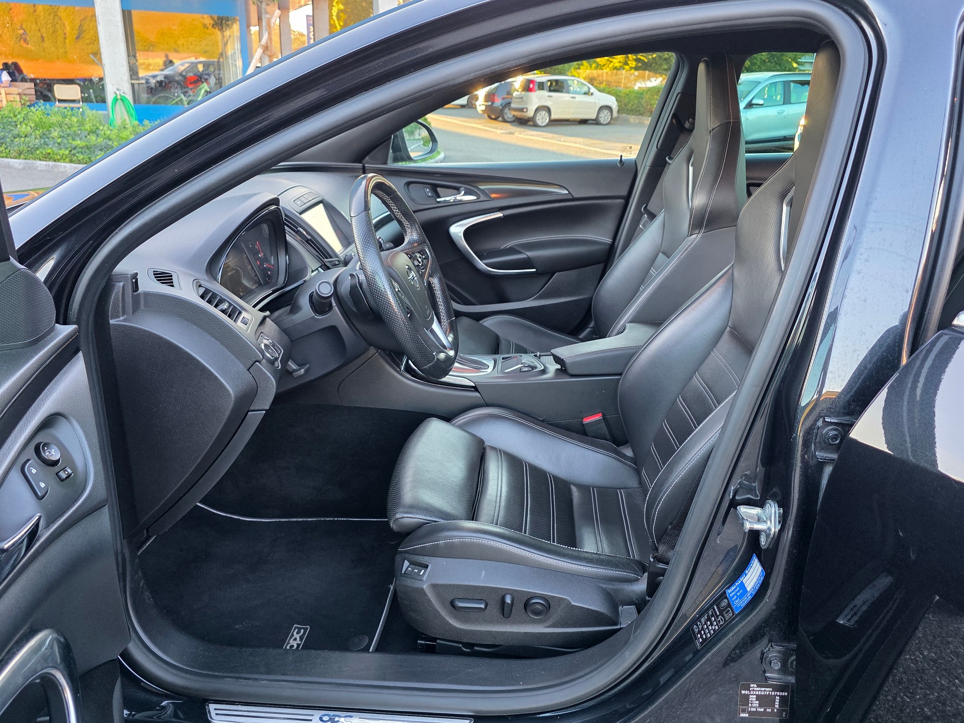 OPEL Insignia Sports Tourer 2.8 Turbo OPC 4WD Automatic-image-7