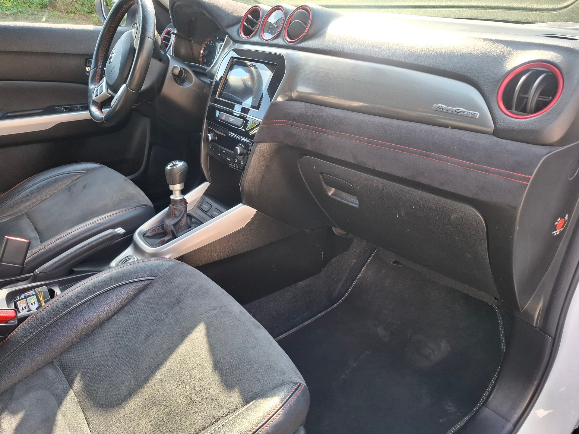 SUZUKI Vitara 1.4 Boosterjet Sergio Cellano Top-image-5