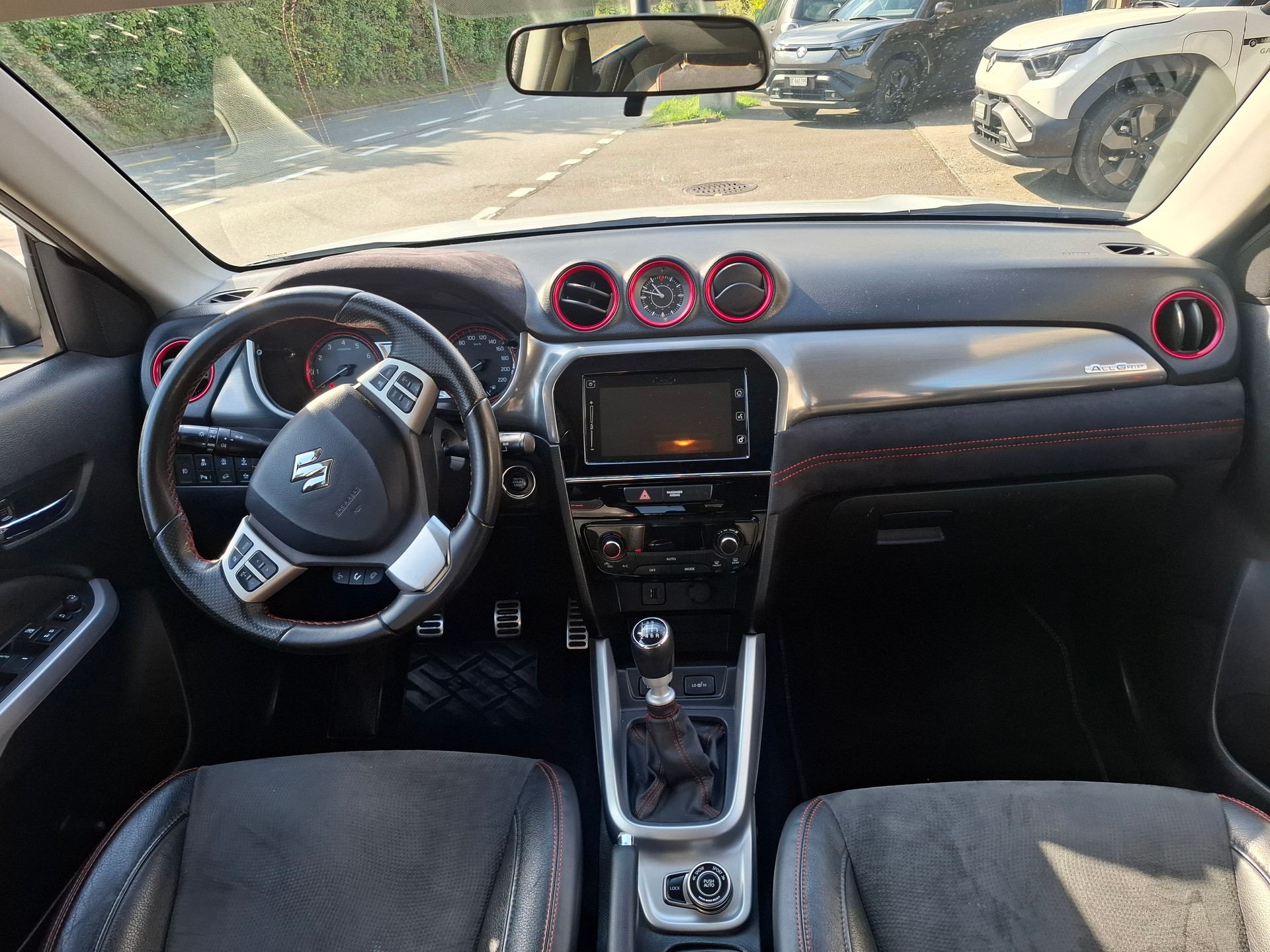 SUZUKI Vitara 1.4 Boosterjet Sergio Cellano Top-image-4