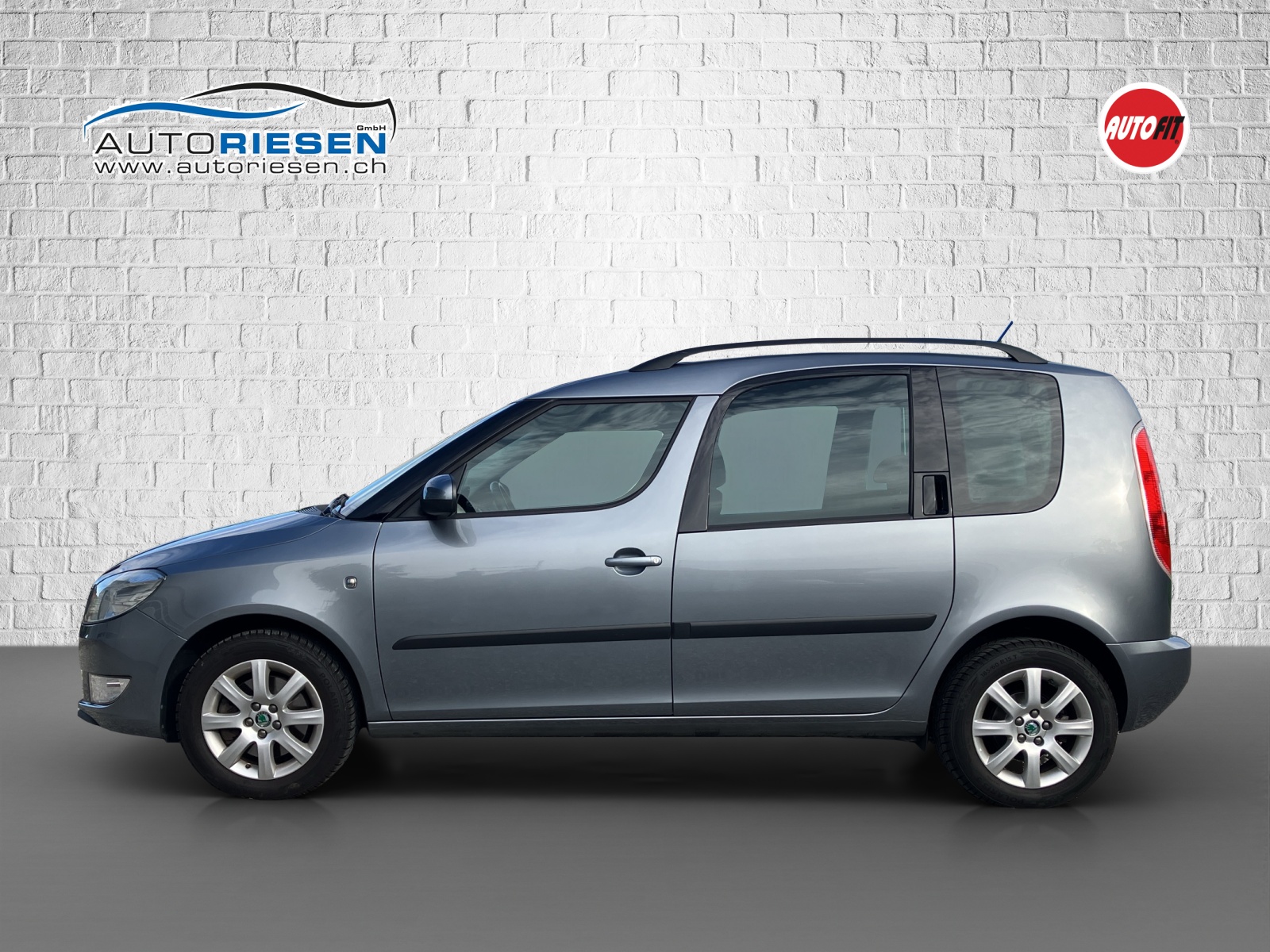 SKODA Roomster 1.2 TSI Style DSG-image-6