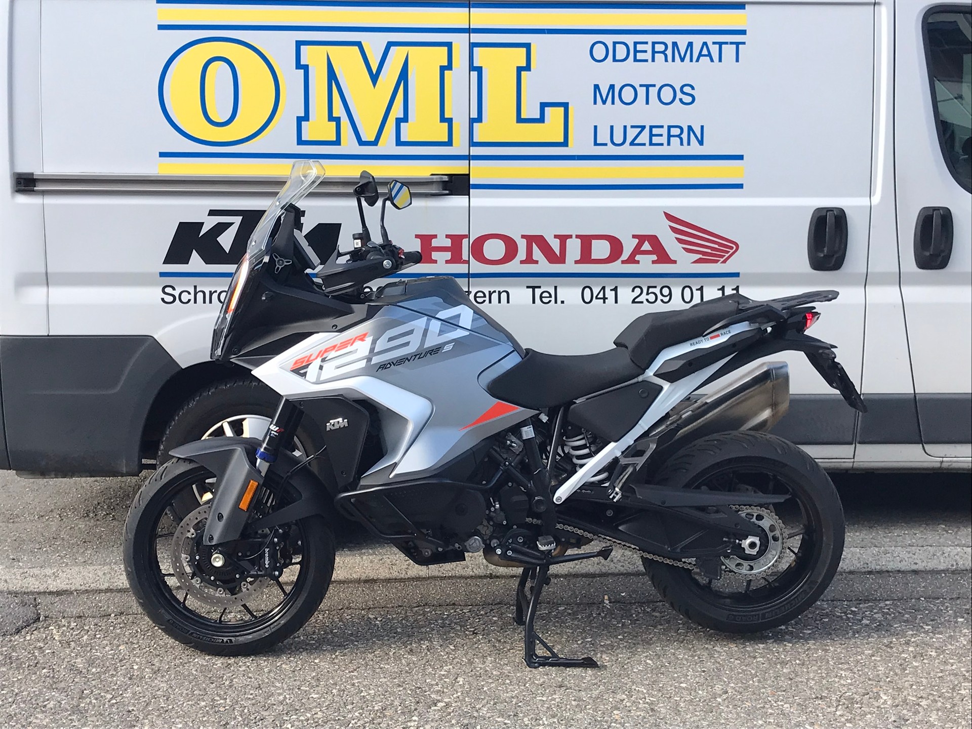 KTM 1290 Super Adventure S-showroom-element-1