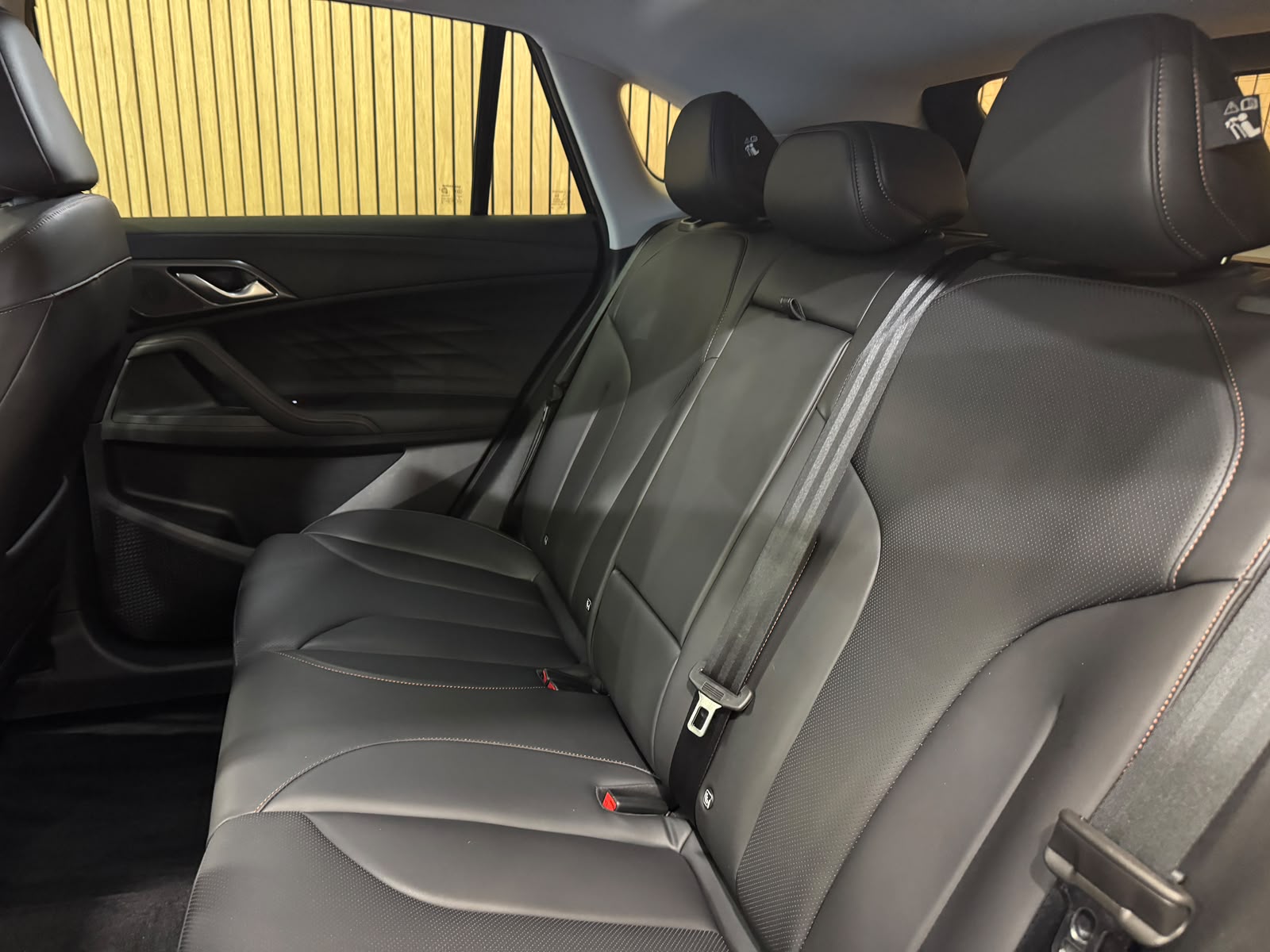 MG HS 1.5 Vollhybrid Luxury-image-24