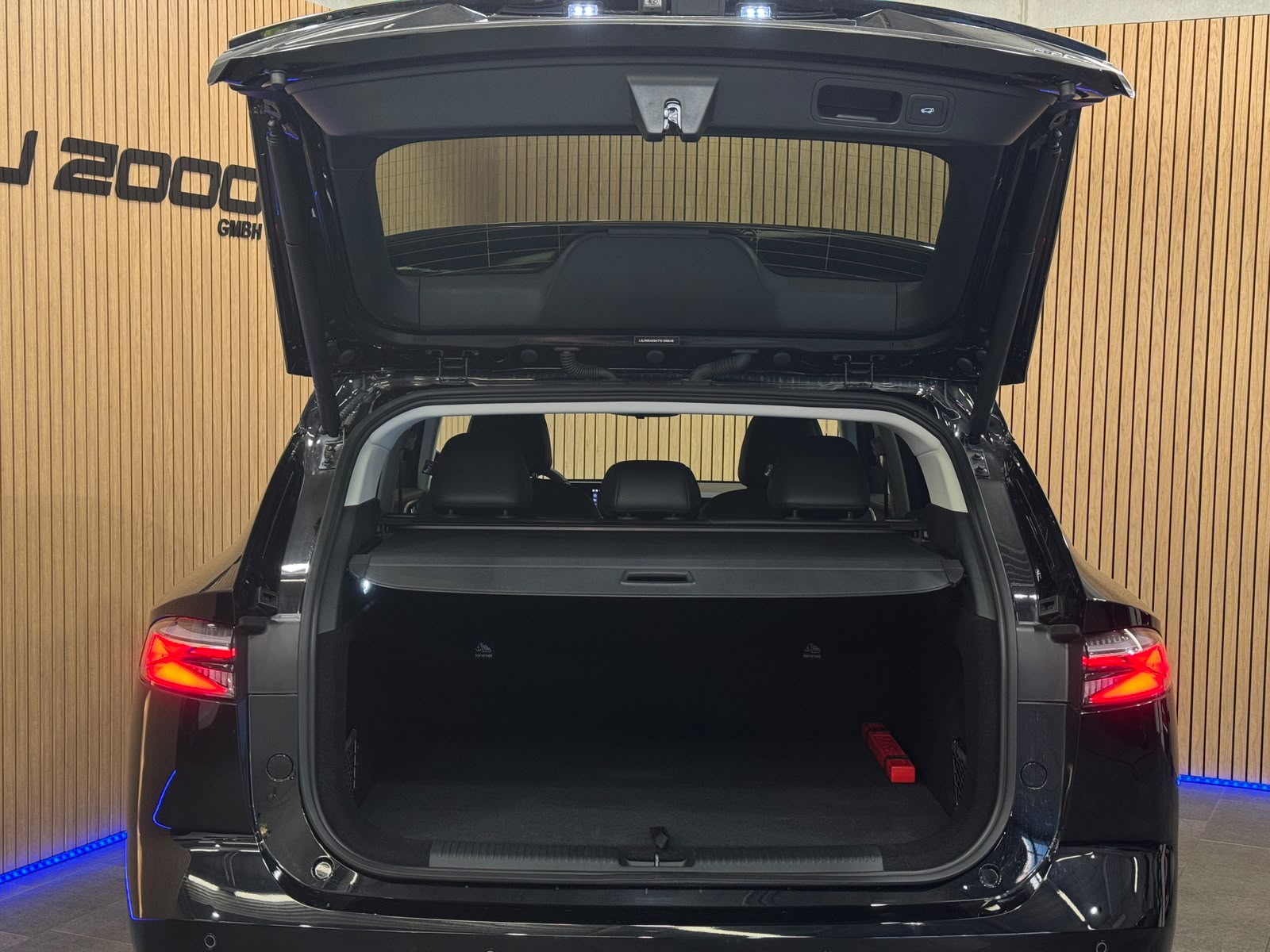 MG HS 1.5 Vollhybrid Luxury-image-8