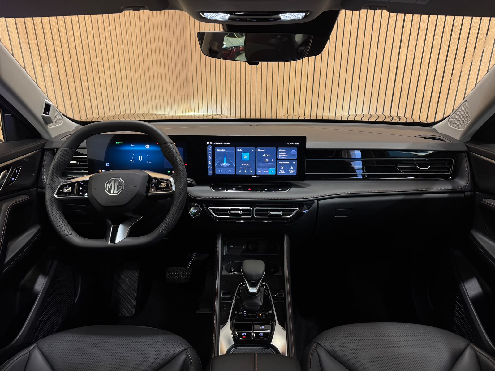 MG HS 1.5 Vollhybrid Luxury-image-10