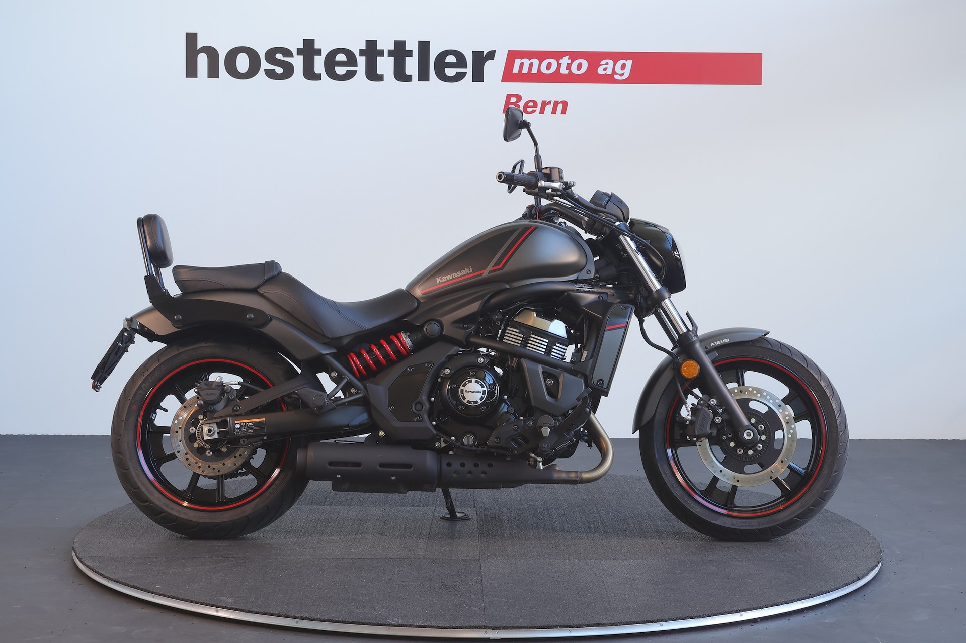 KAWASAKI Vulcan S-showroom-element-1