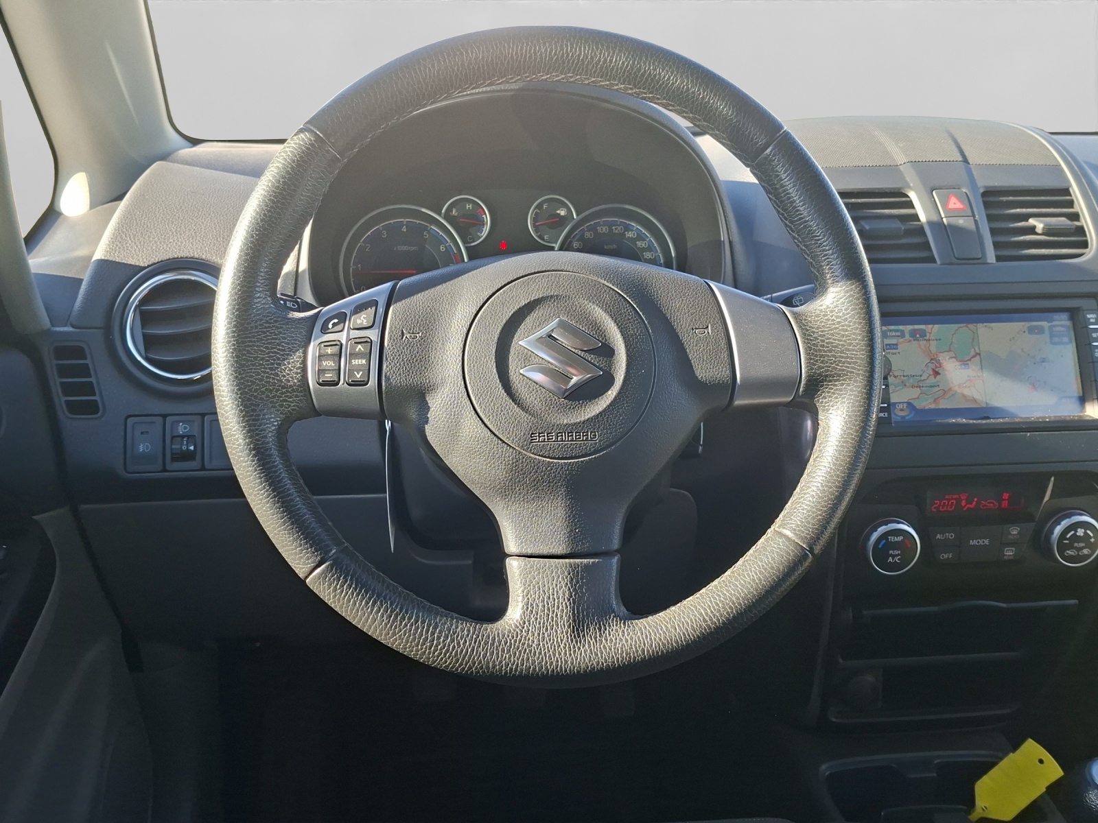 SUZUKI SX4 1.6 16V GL Top 4WD-image-10