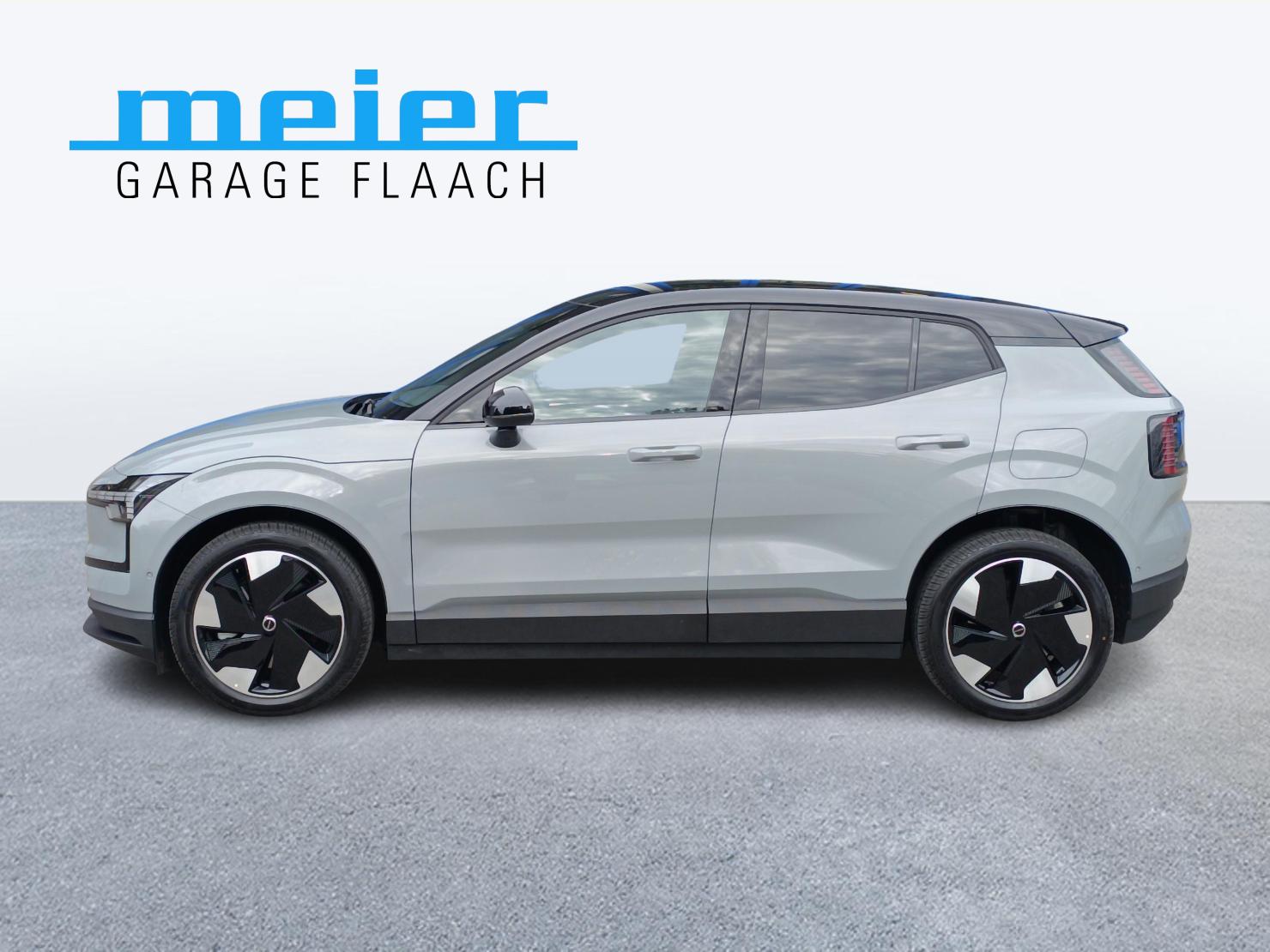 VOLVO EX30 E60 Twin Ultra Performance AWD-image-1