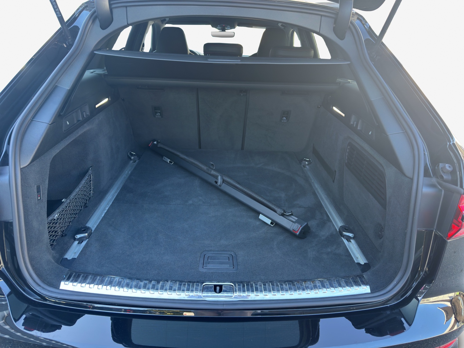 AUDI S6 Avant 3.0 TDI quattro tiptronic-image-12