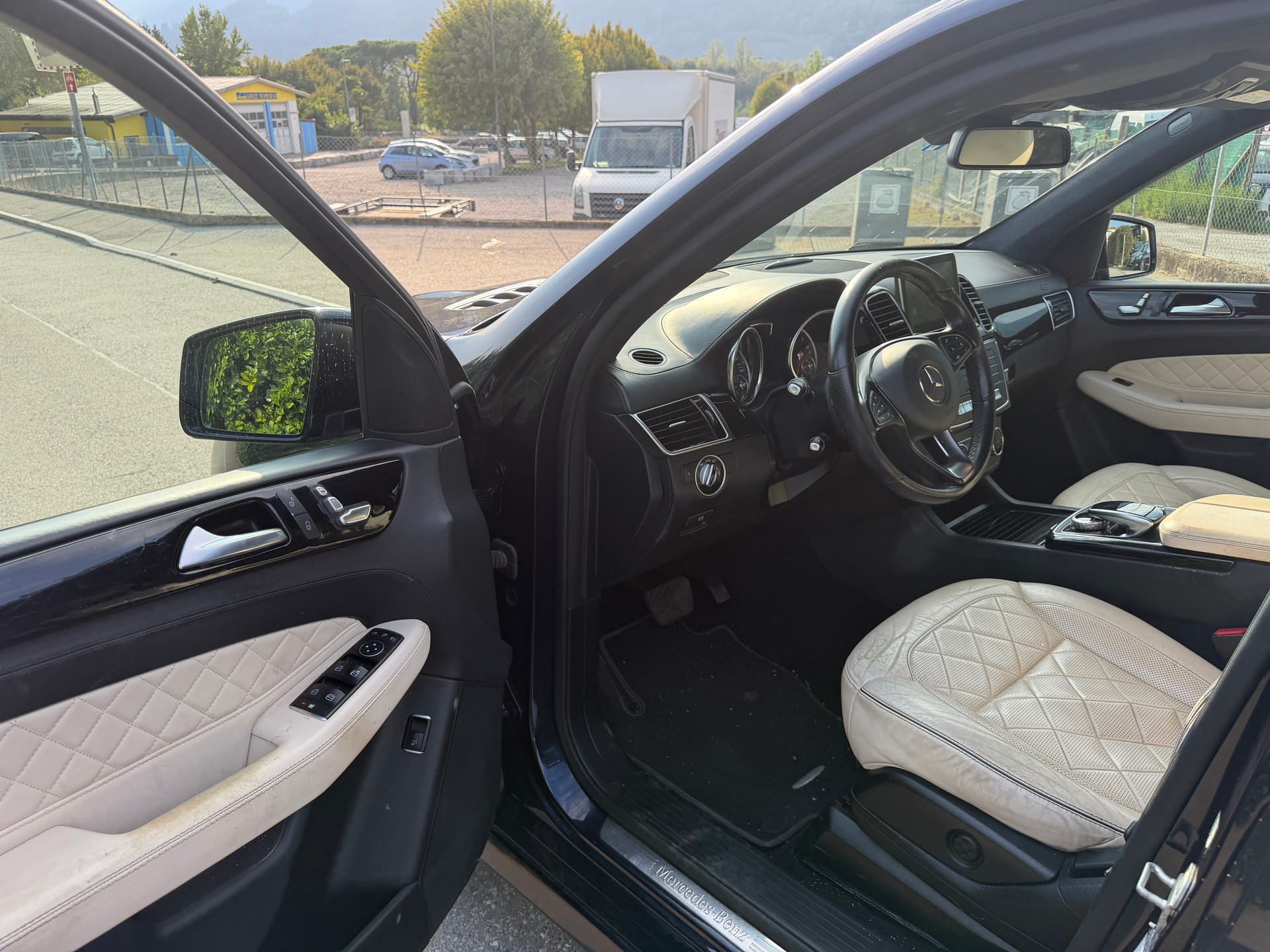 MERCEDES-BENZ GLE 350 d Executive 4Matic 9G-Tronic-image-6