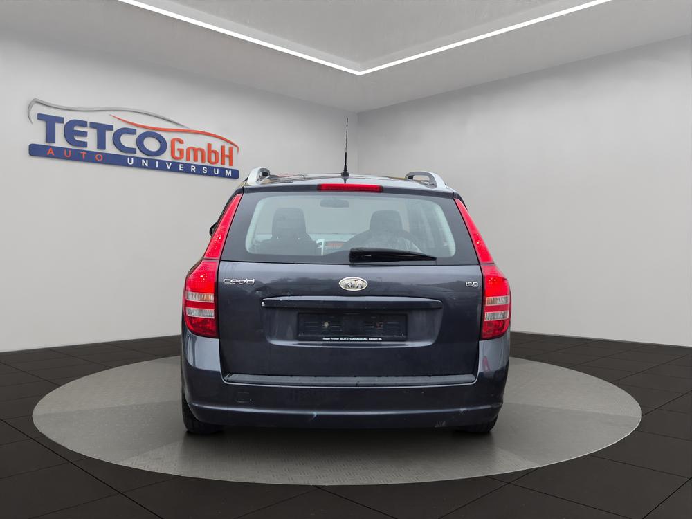 KIA Cee'd Sporty Wagon 1.4 16V Eco-image-3