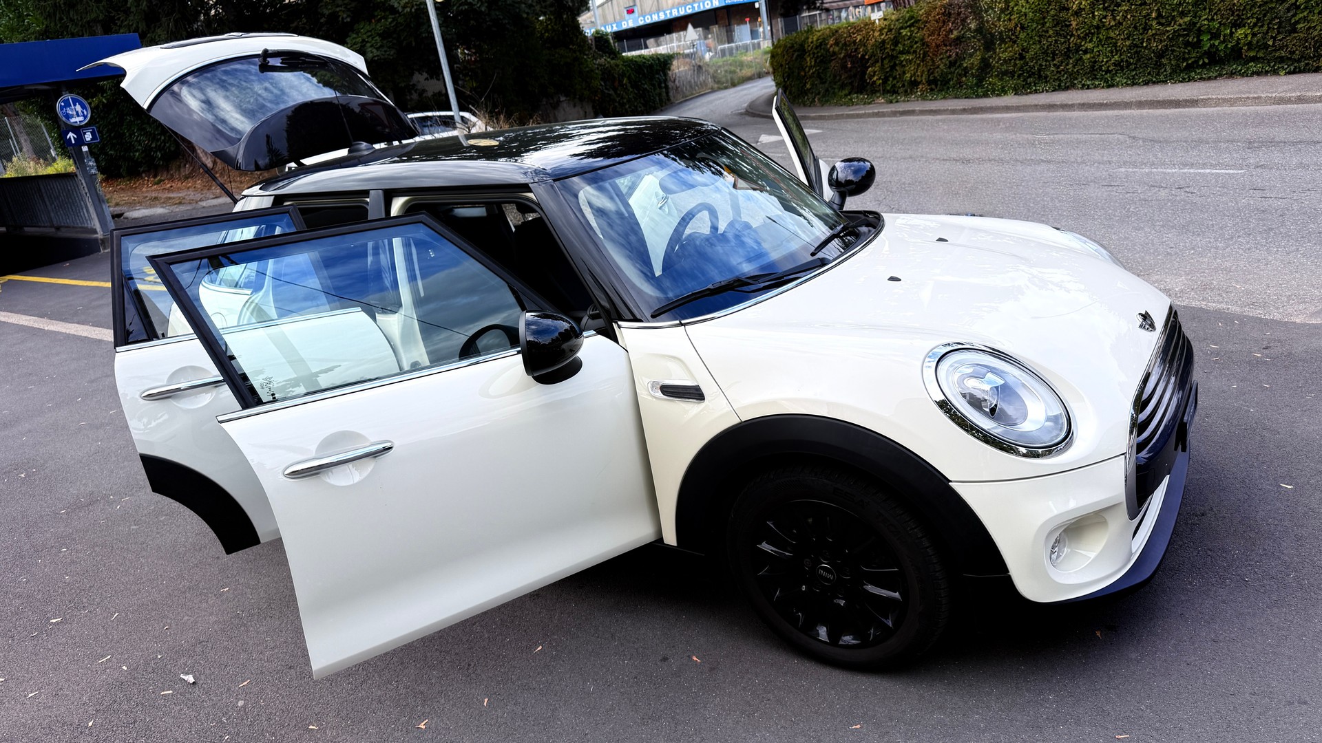 MINI Cooper-image-13