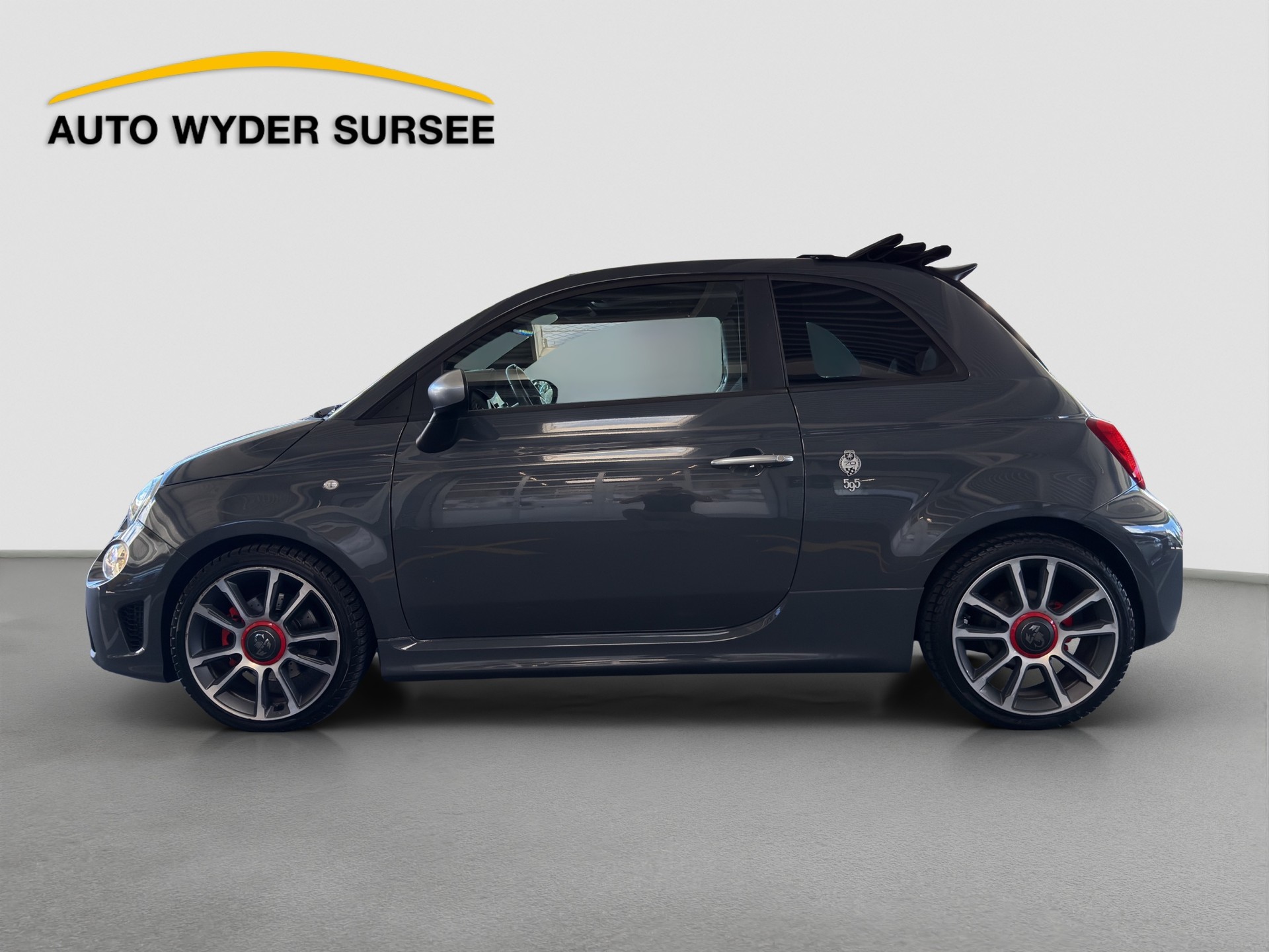 FIAT 595 C Abarth 1.4 T-Jet 165 Turismo-image-2