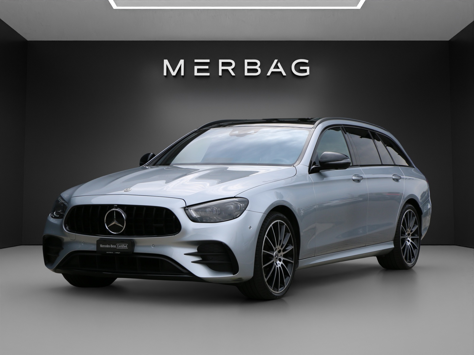 MERCEDES-BENZ E 220 d T 4Matic Swiss Star