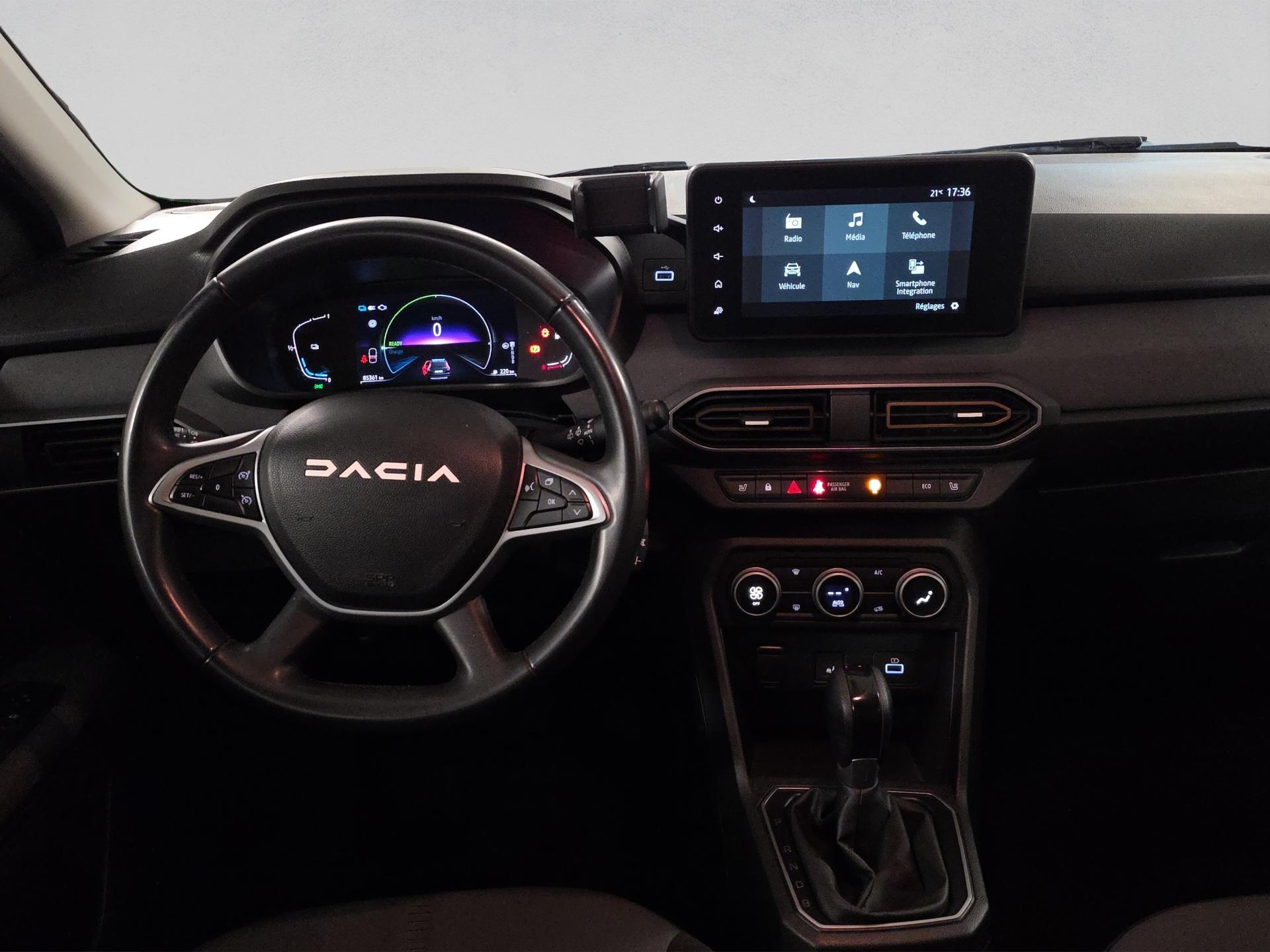 DACIA Jogger HEV 140 Extreme-image-13