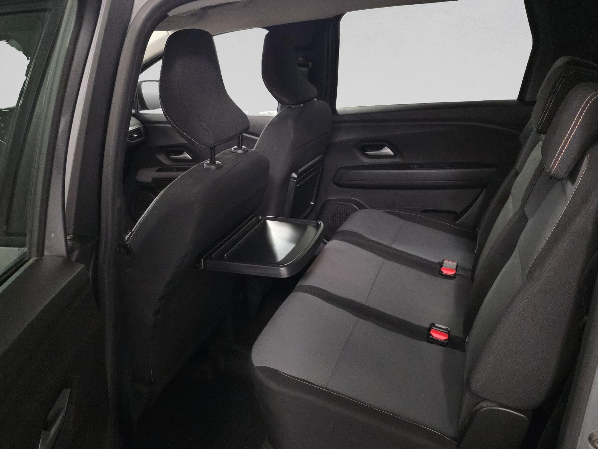 DACIA Jogger HEV 140 Extreme-image-14