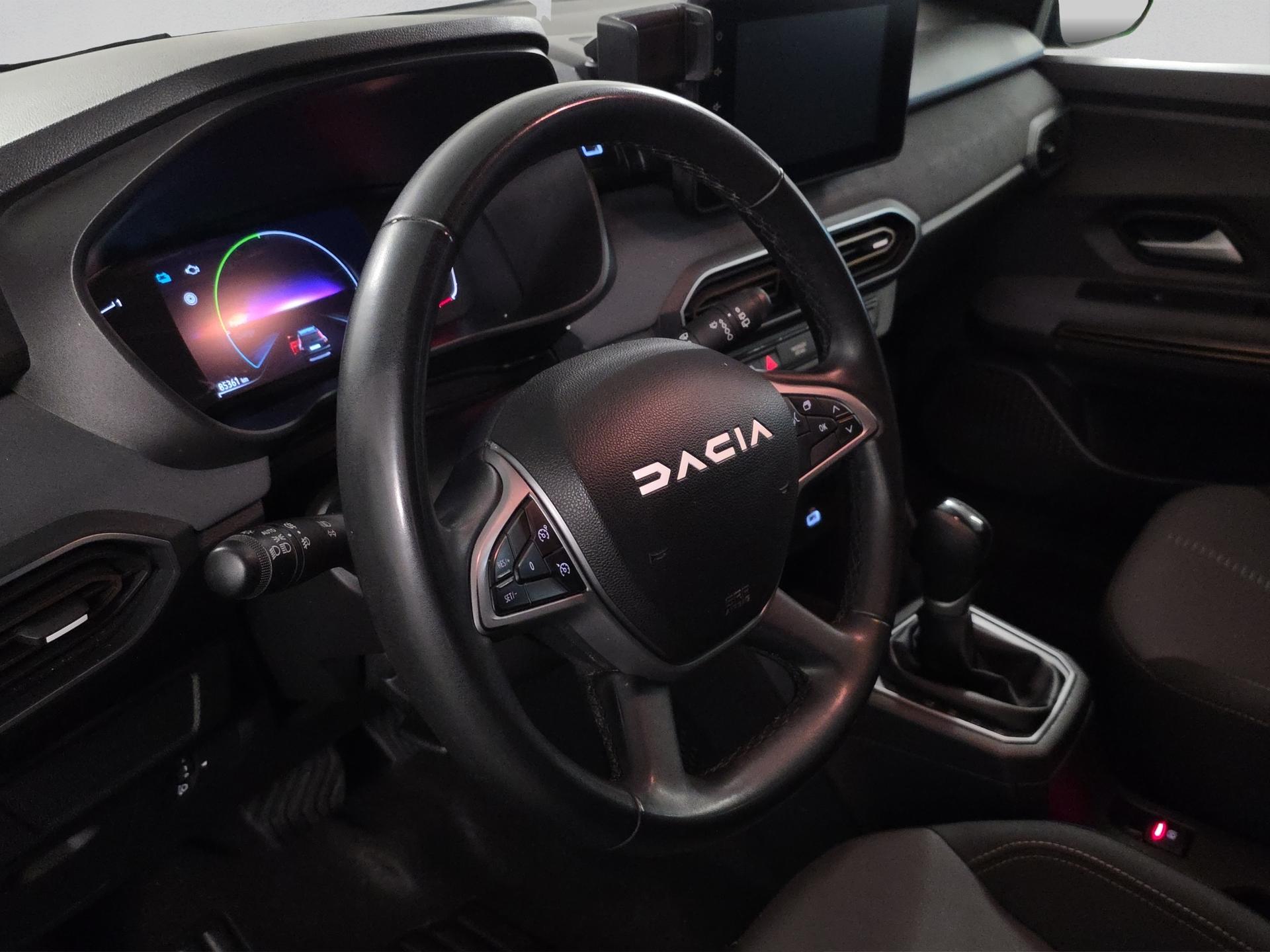 DACIA Jogger HEV 140 Extreme-image-9