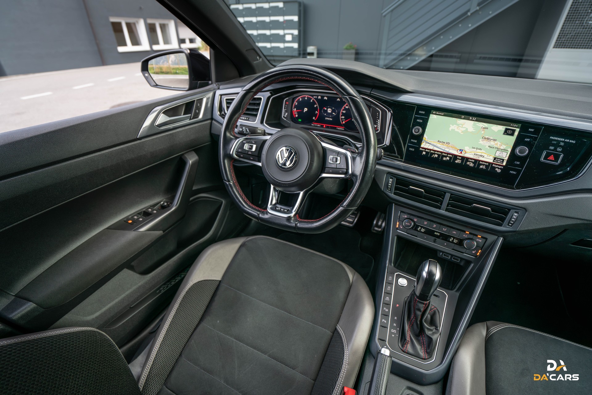 VW Polo 2.0 TSI GTI DSG-image-11