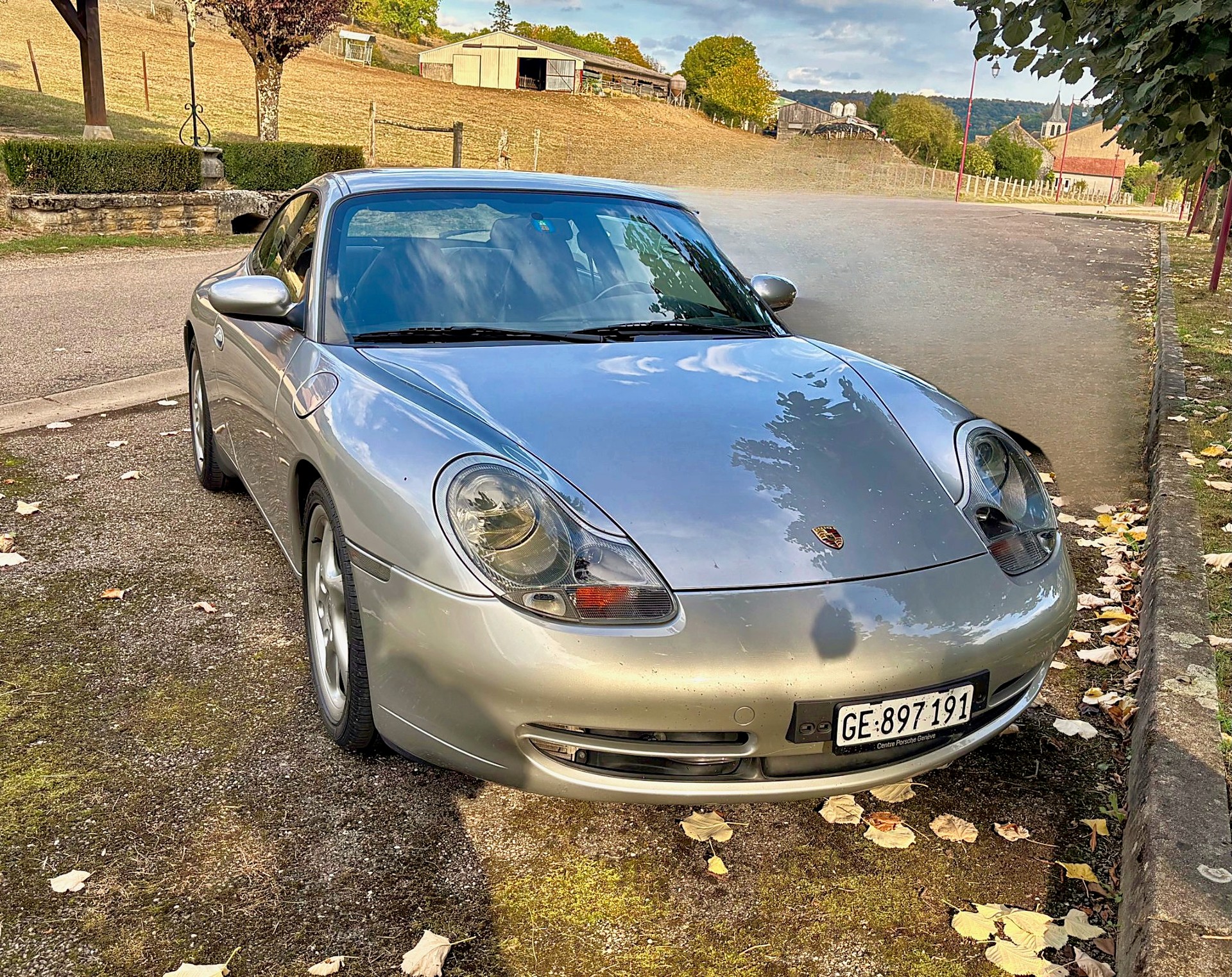 PORSCHE 3.4 Carrera-image-1