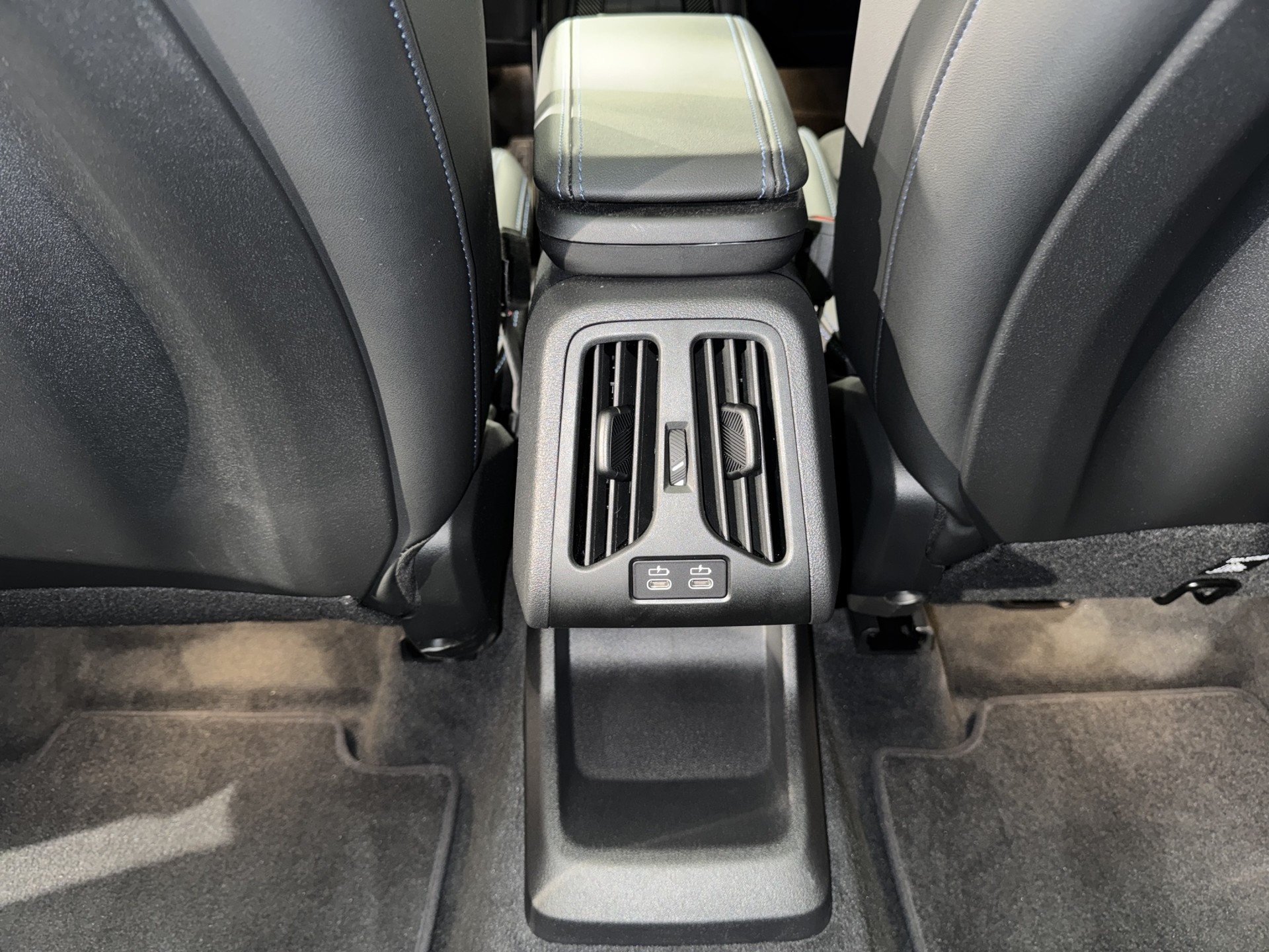 BMW X1 20d xDrive M Sport-image-9