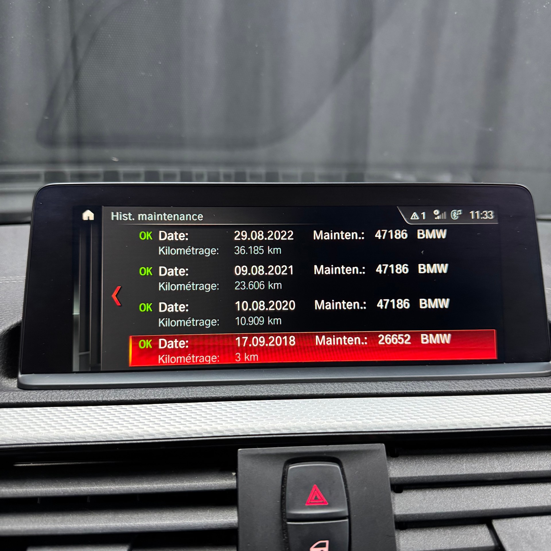BMW 120d xDrive Edition M Sport Steptronic-image-16