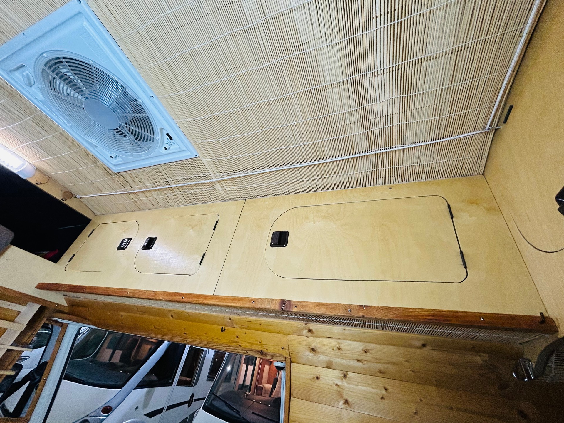 VW T3 Typ 2-image-10