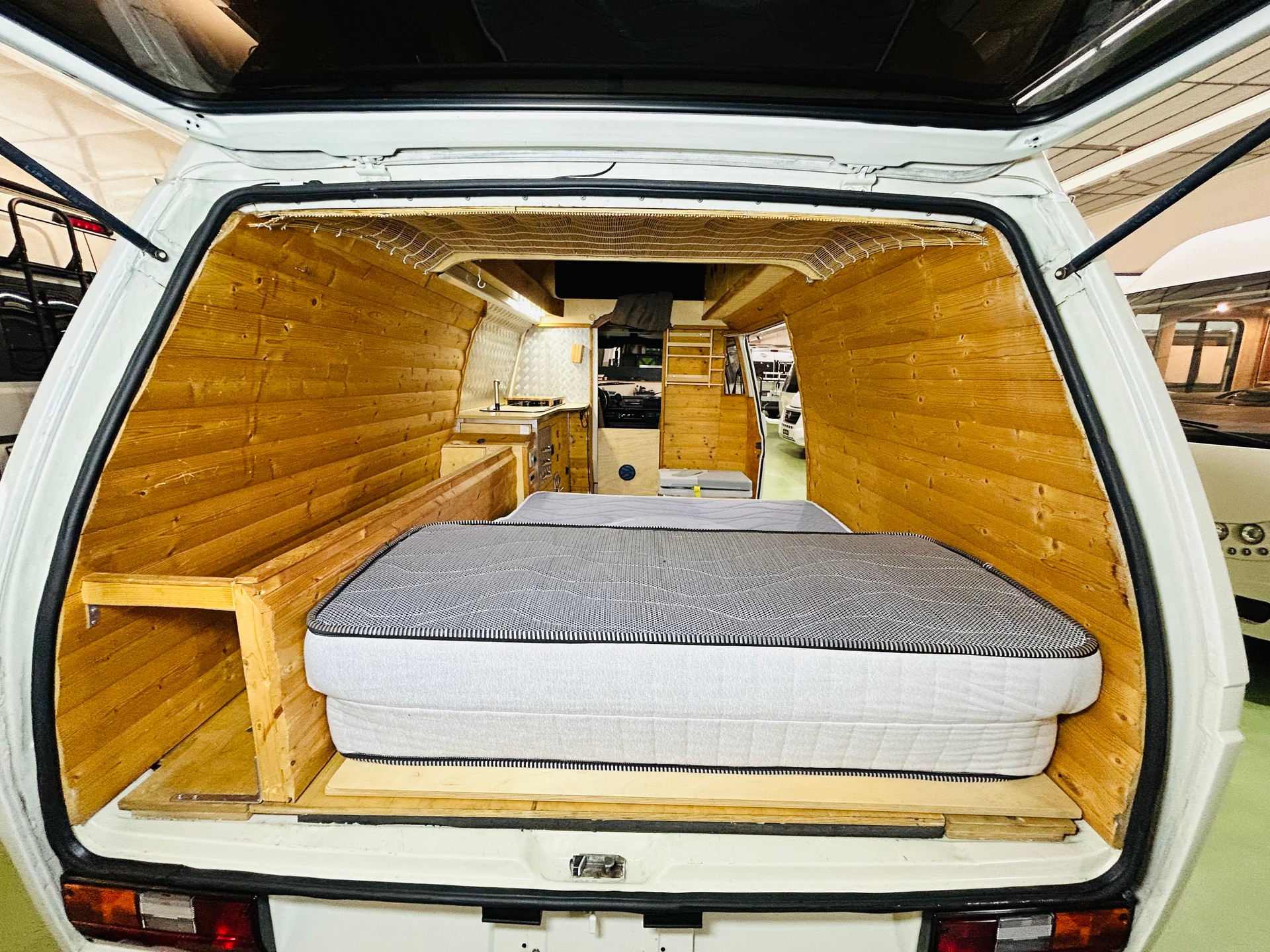 VW T3 Typ 2-image-5