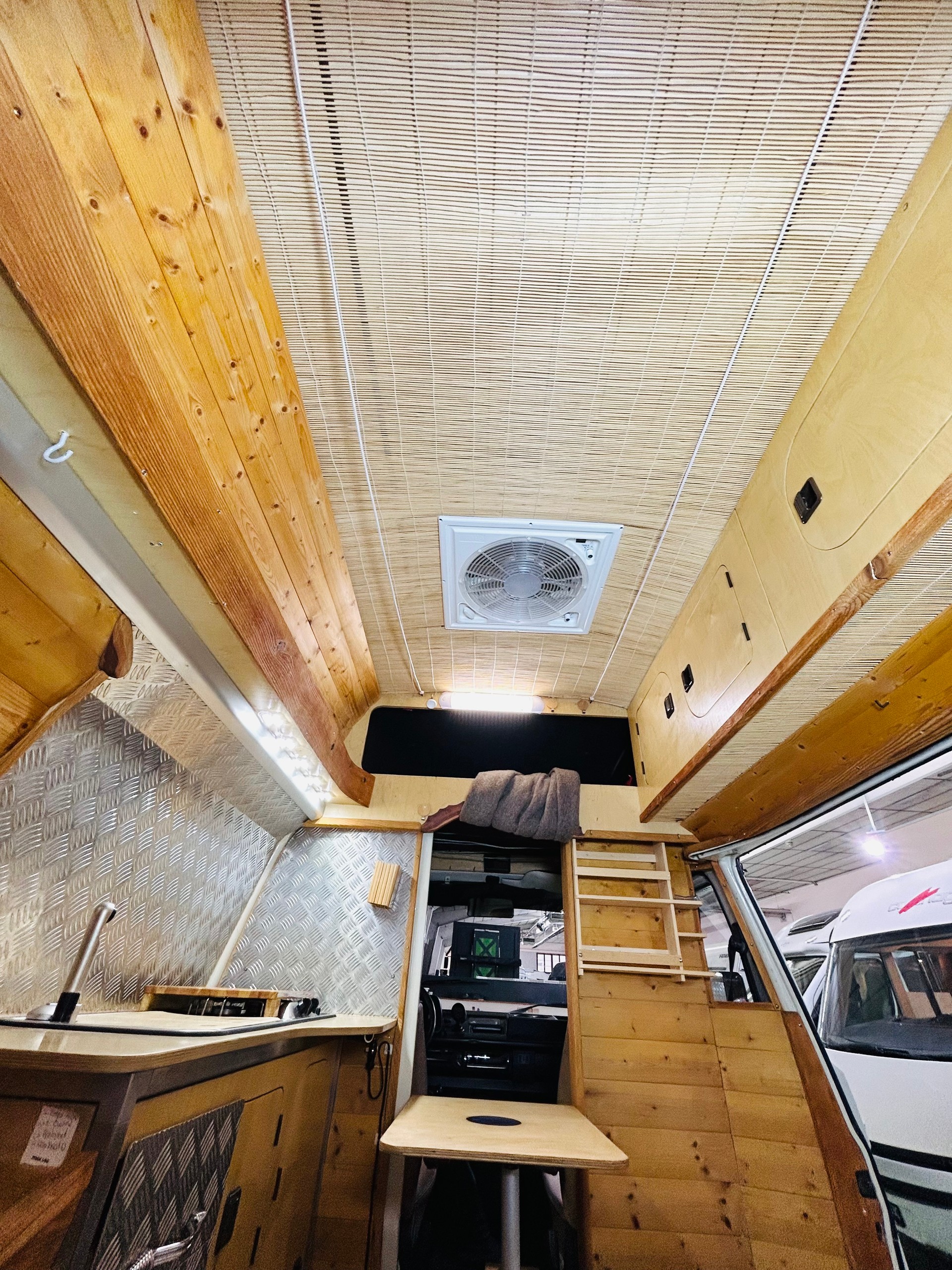 VW T3 Typ 2-image-9