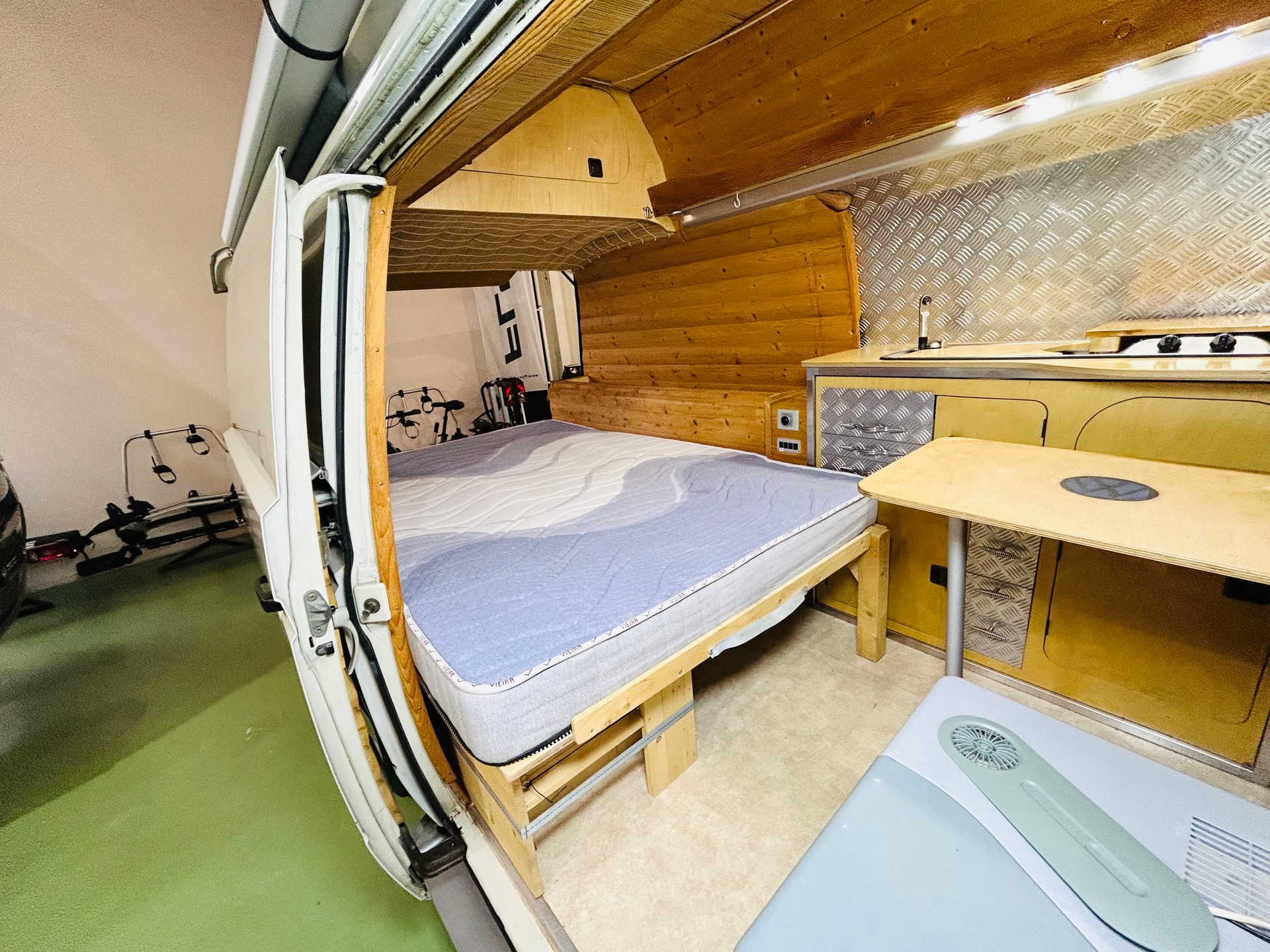 VW T3 Typ 2-image-16