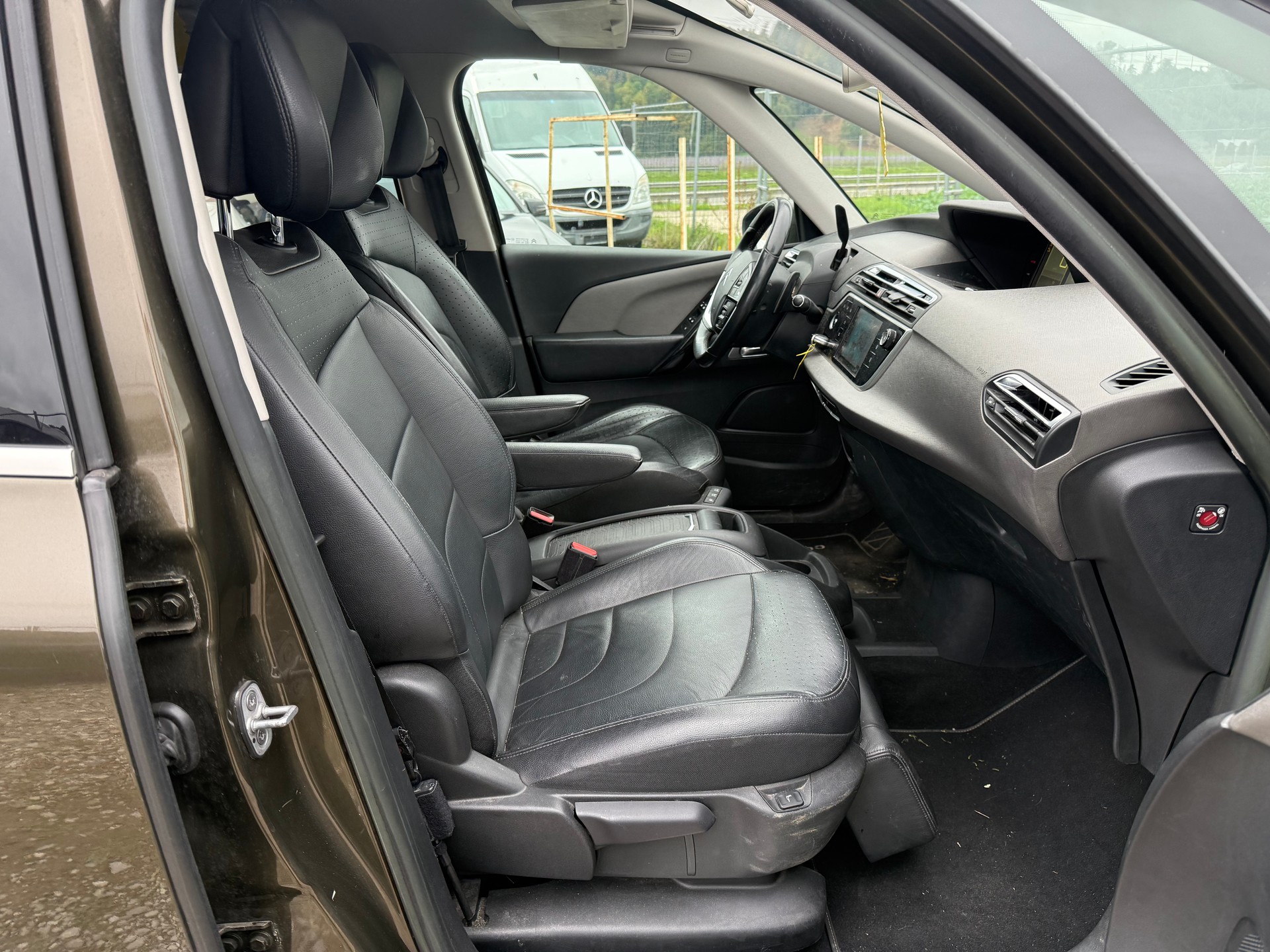 CITROEN C4 Picasso 2.0 BlueHDi Exclusive Automatic-image-12