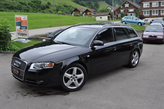 AUDI A4 Avant 2.0 TDI 170 DPF quattro-image-2