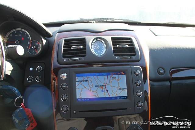 MASERATI Quattroporte 4.2-image-5