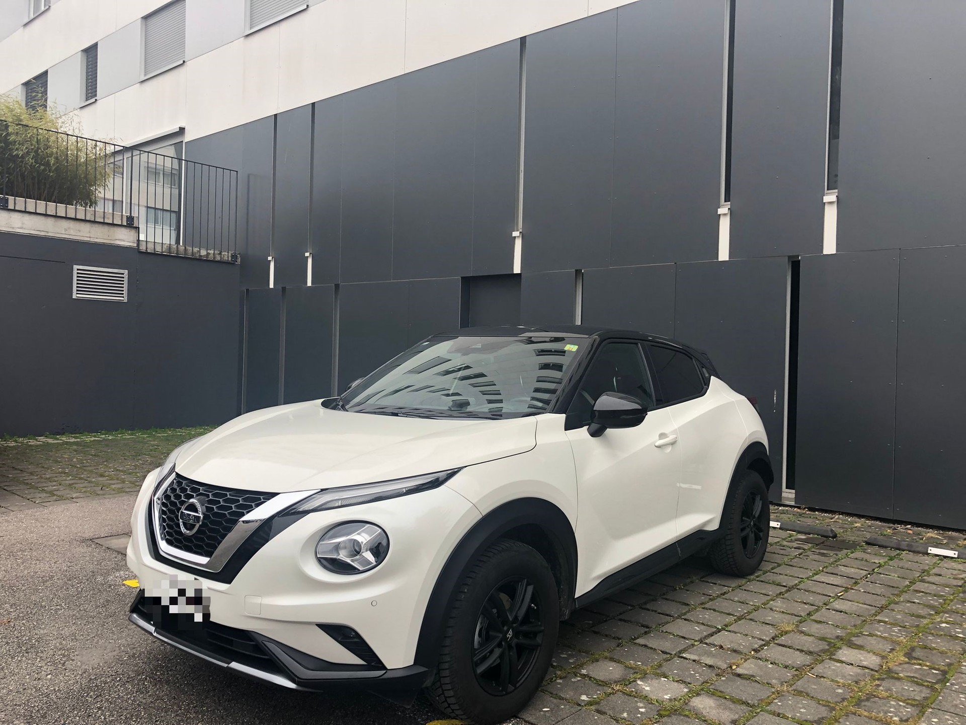 NISSAN Juke 1.0 DIG-T N-Design DCT-image-0