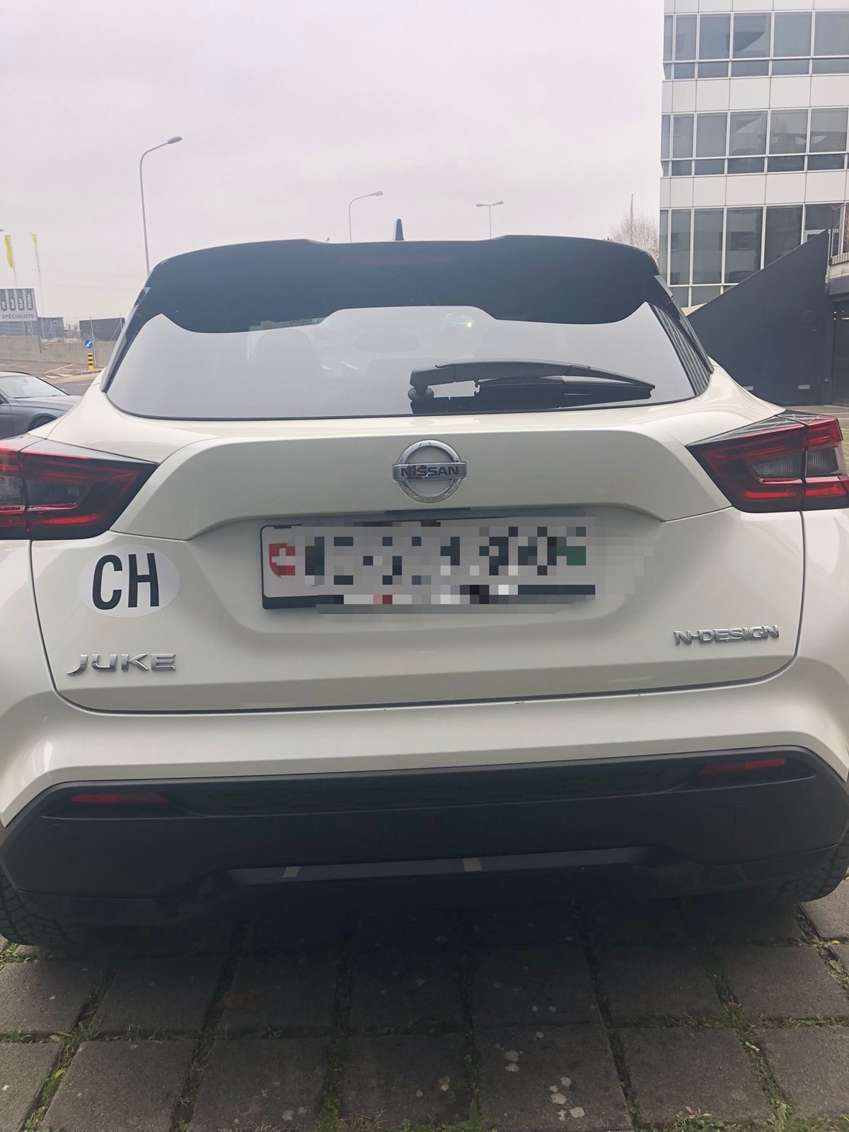 NISSAN Juke 1.0 DIG-T N-Design DCT-image-3