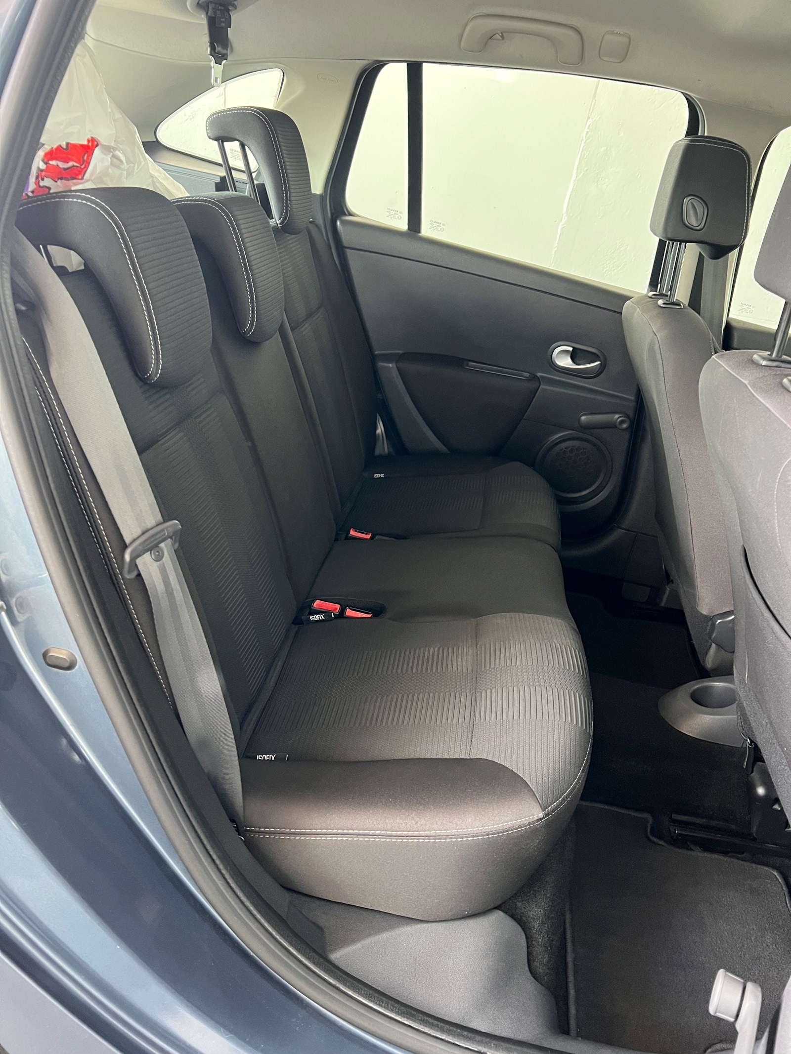 RENAULT Clio Grandtour 1.5 dCi 20th Edition-image-18