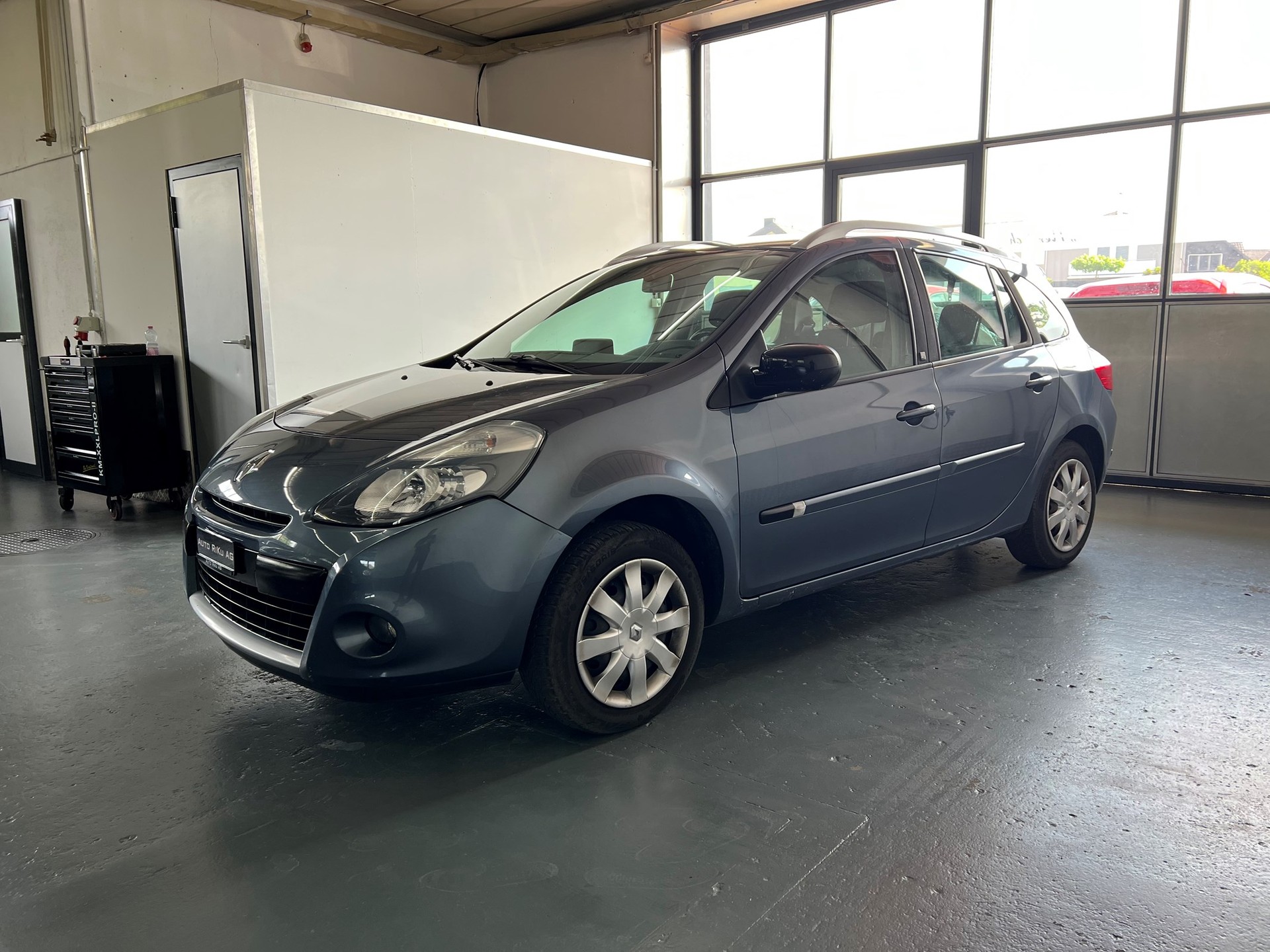 RENAULT Clio Grandtour 1.5 dCi 20th Edition-image-4
