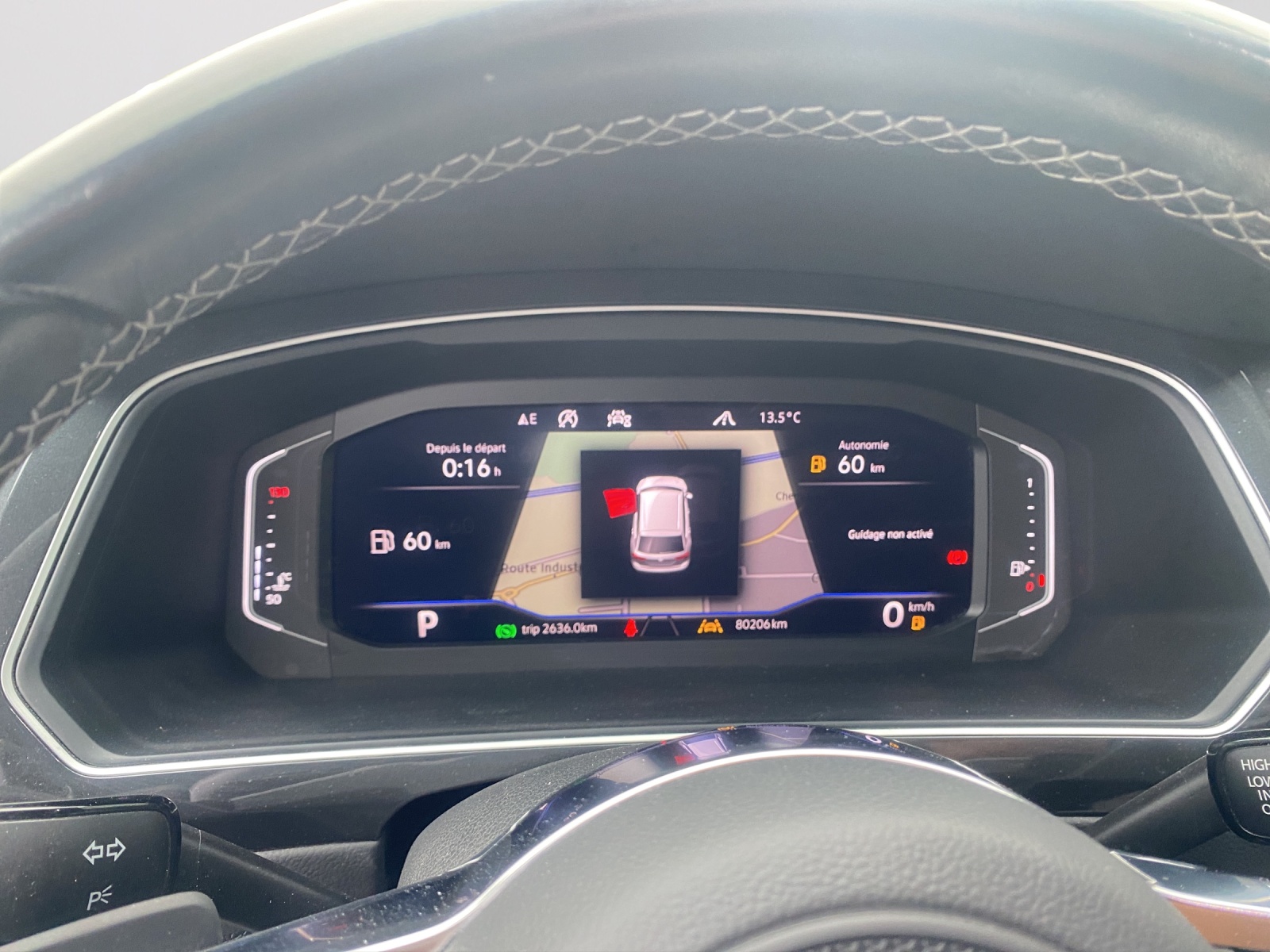 VW Tiguan 2.0TSI R-Line 4Motion DSG-image-13