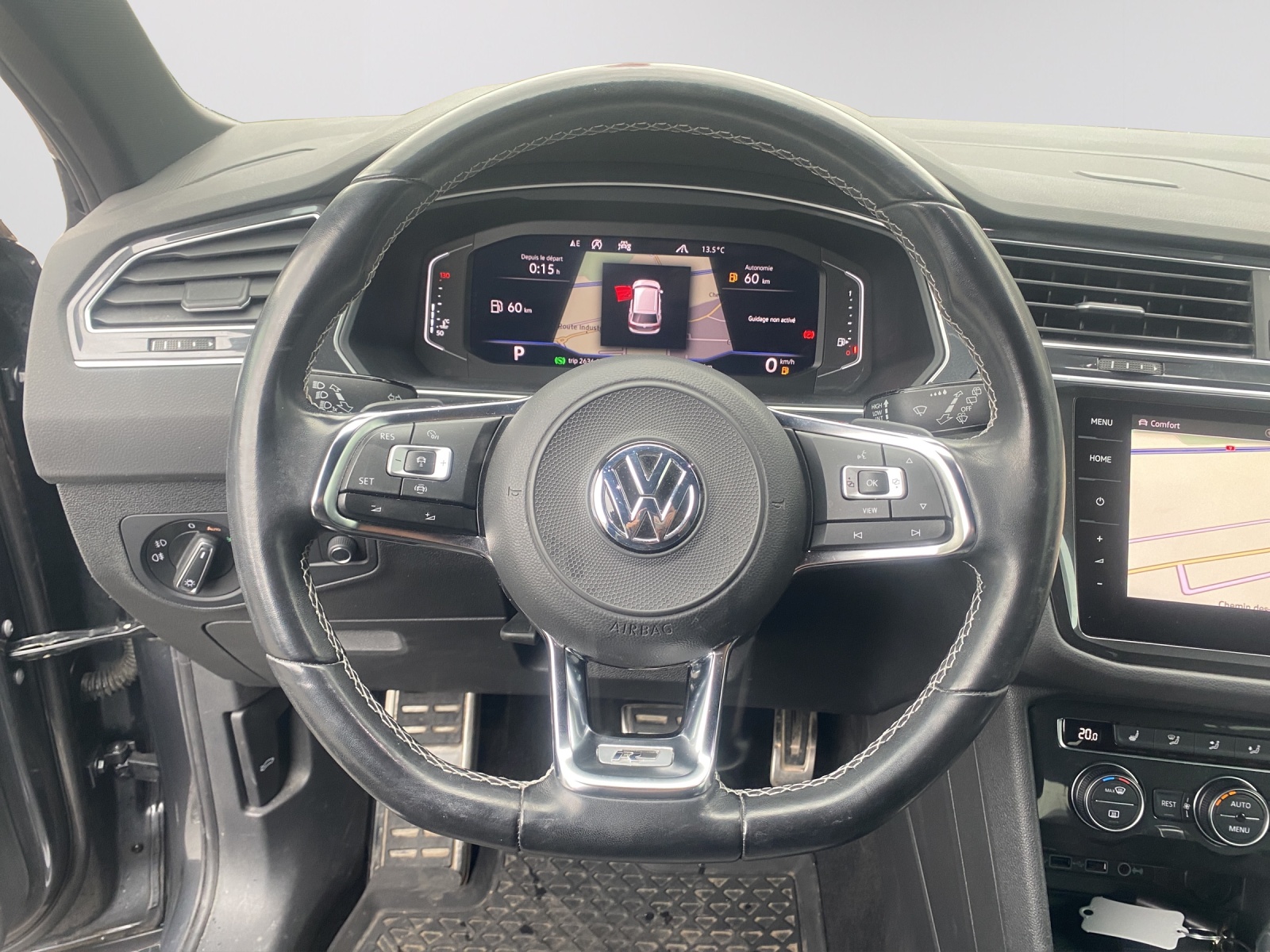 VW Tiguan 2.0TSI R-Line 4Motion DSG-image-9