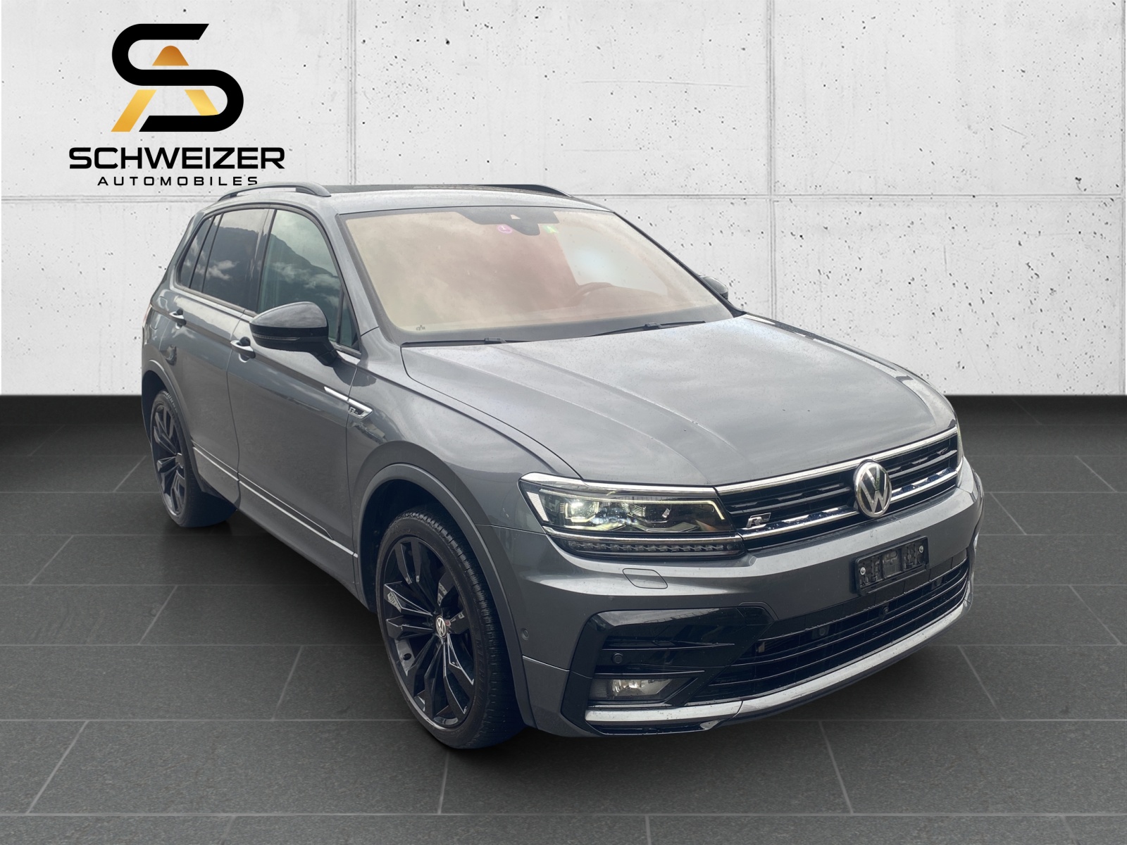 VW Tiguan 2.0TSI R-Line 4Motion DSG-image-1