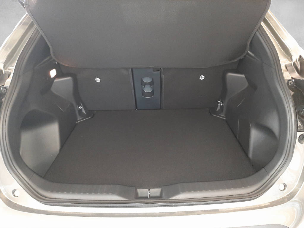 TOYOTA Yaris Cross 1.5 VVT-i HSD Trend AWD-i-image-7