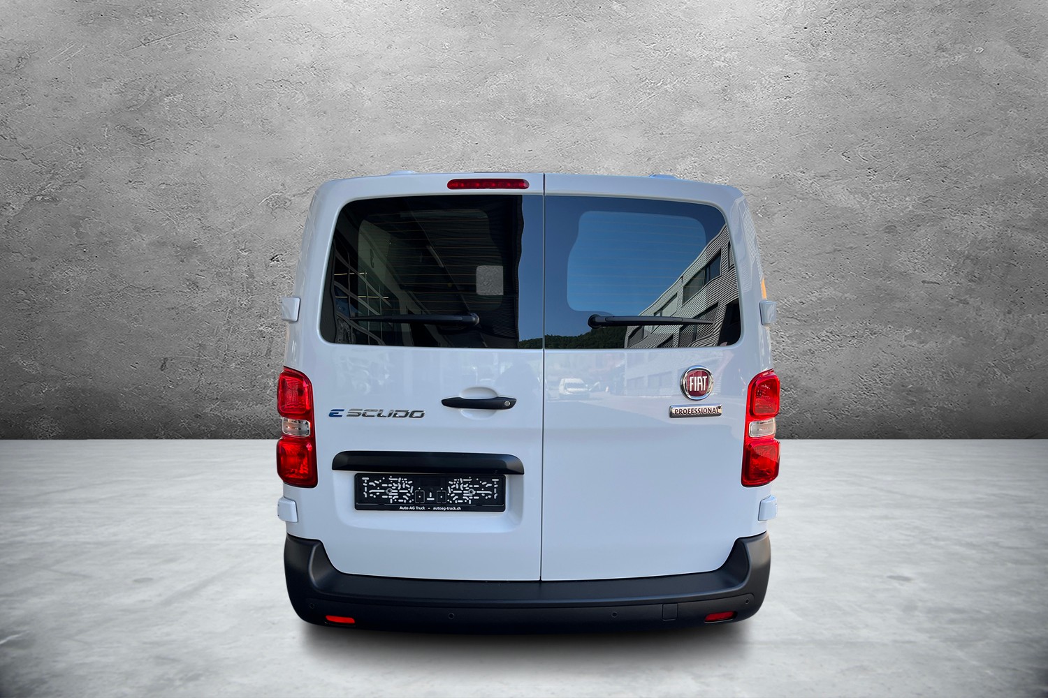 FIAT E-Scudo 50kWh L2 Lounge Swiss-image-7