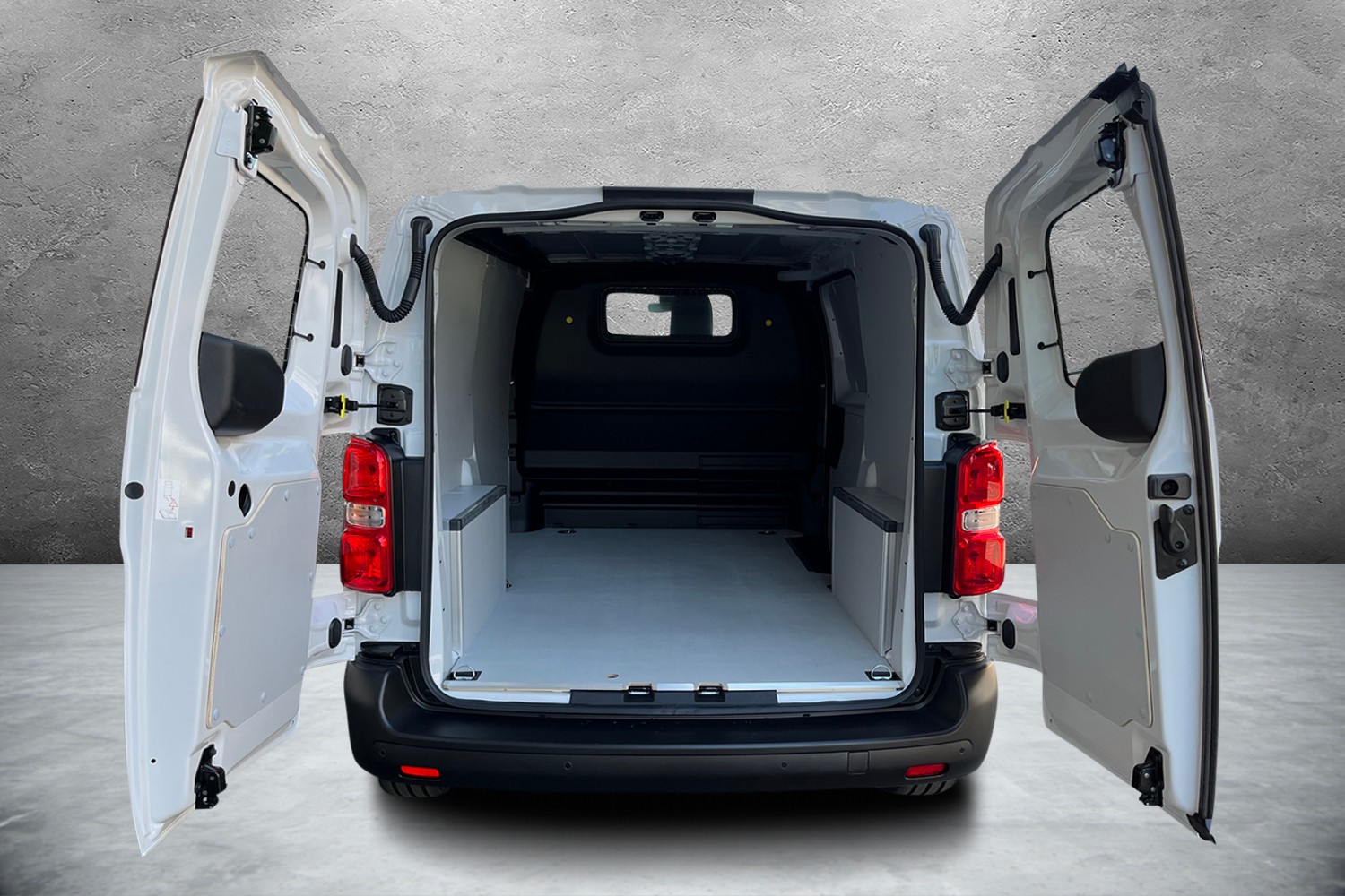 FIAT E-Scudo 50kWh L2 Lounge Swiss-image-5