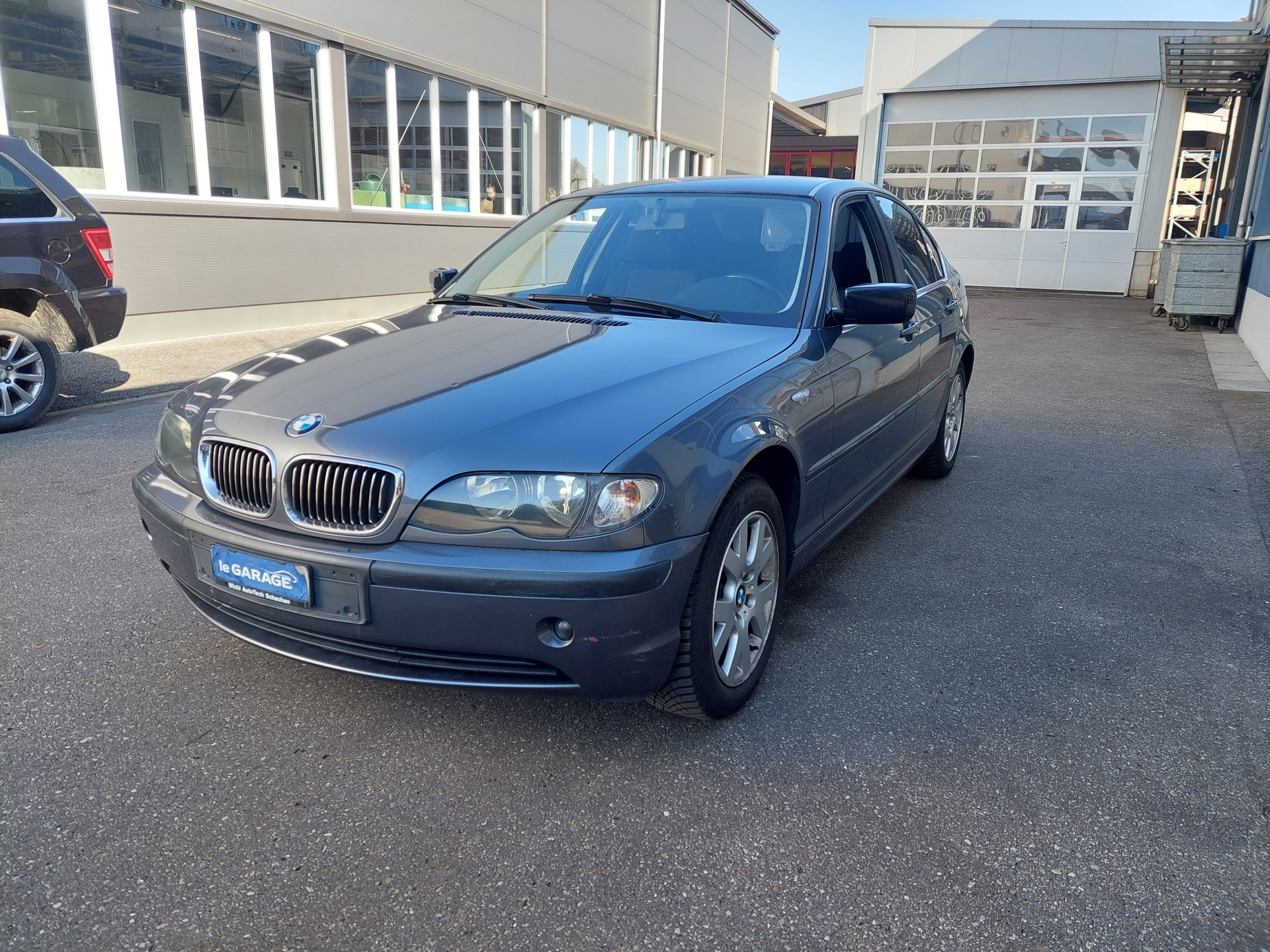 BMW 325 XI-image-1