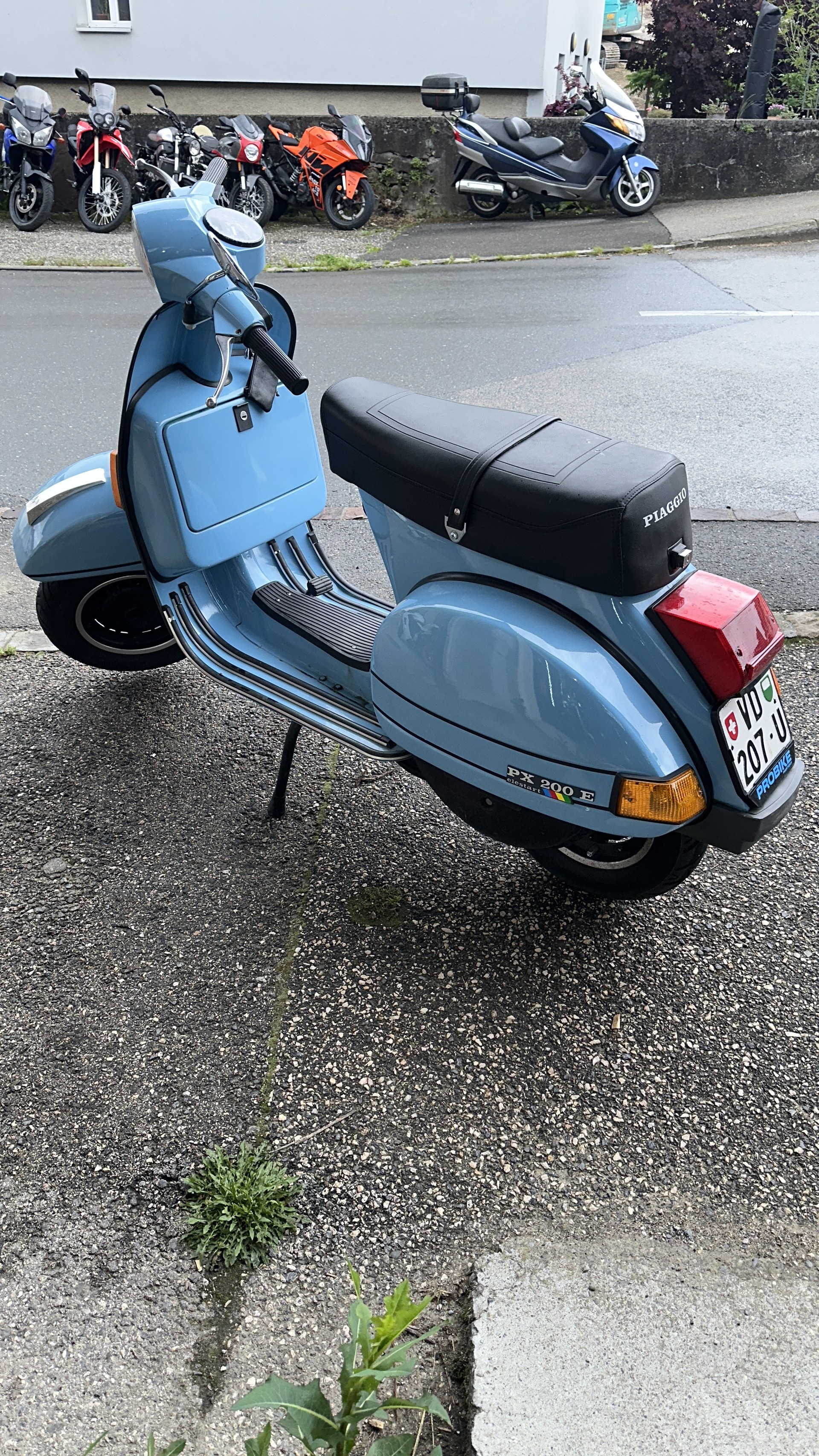 PIAGGIO Vespa PX 200 E-image-1