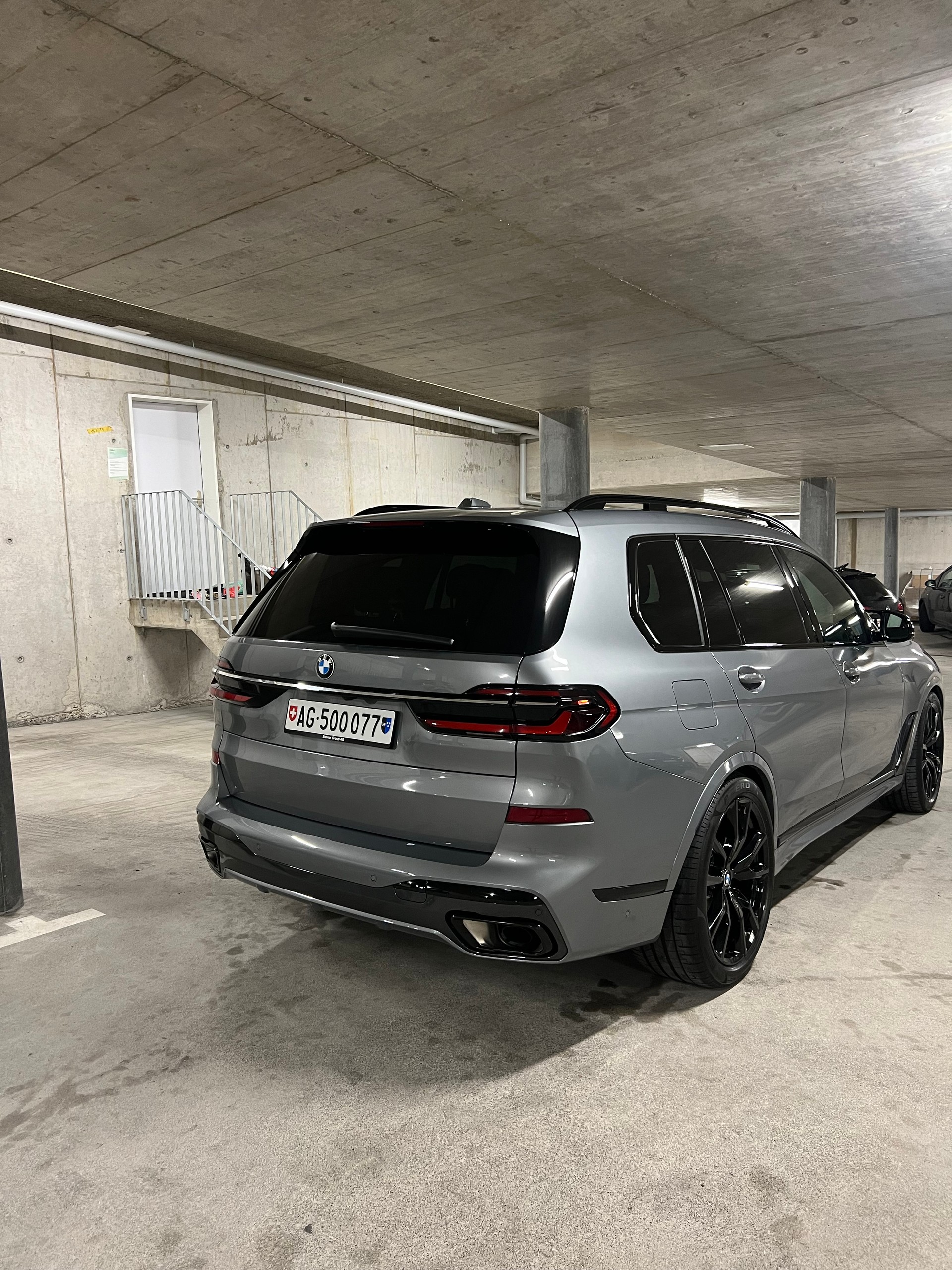 BMW X7 xDrive 48V 40d M Sport Pro Steptronic-image-1