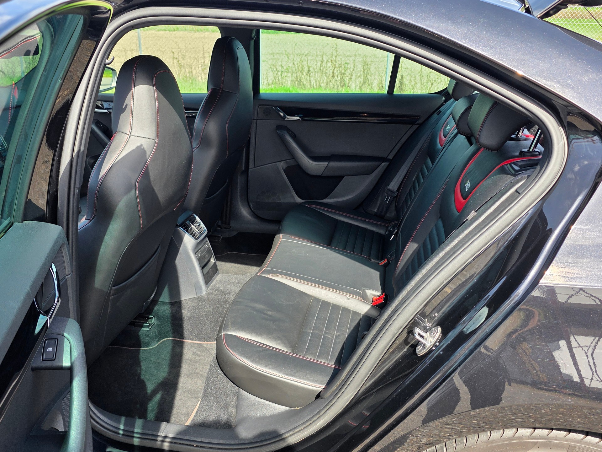 SKODA Octavia 2.0 TSI RS 245 / Neu ab Mfk.-image-10