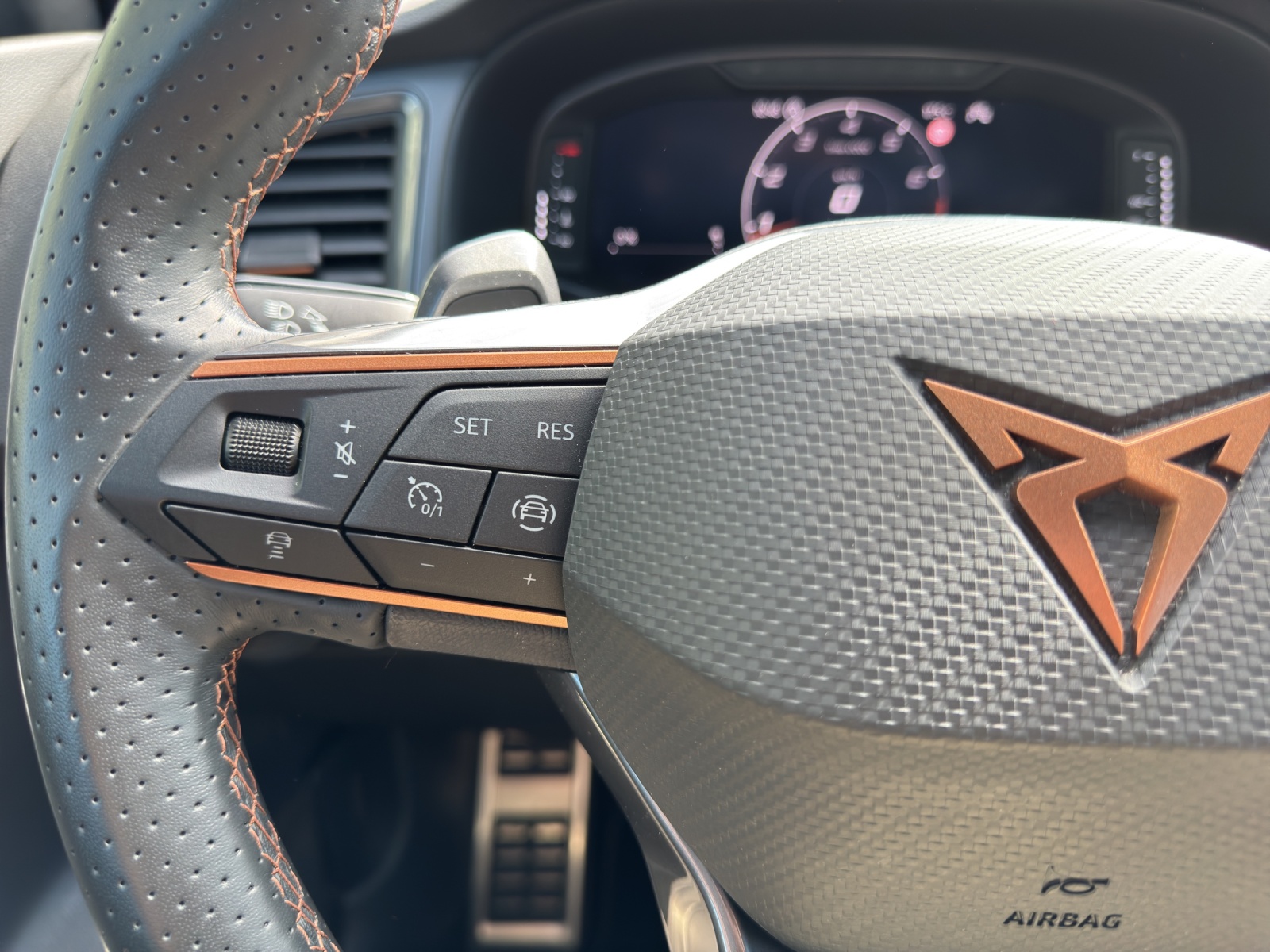 CUPRA Ateca 2.0 TSI Inicio 4Drive DSG-image-9