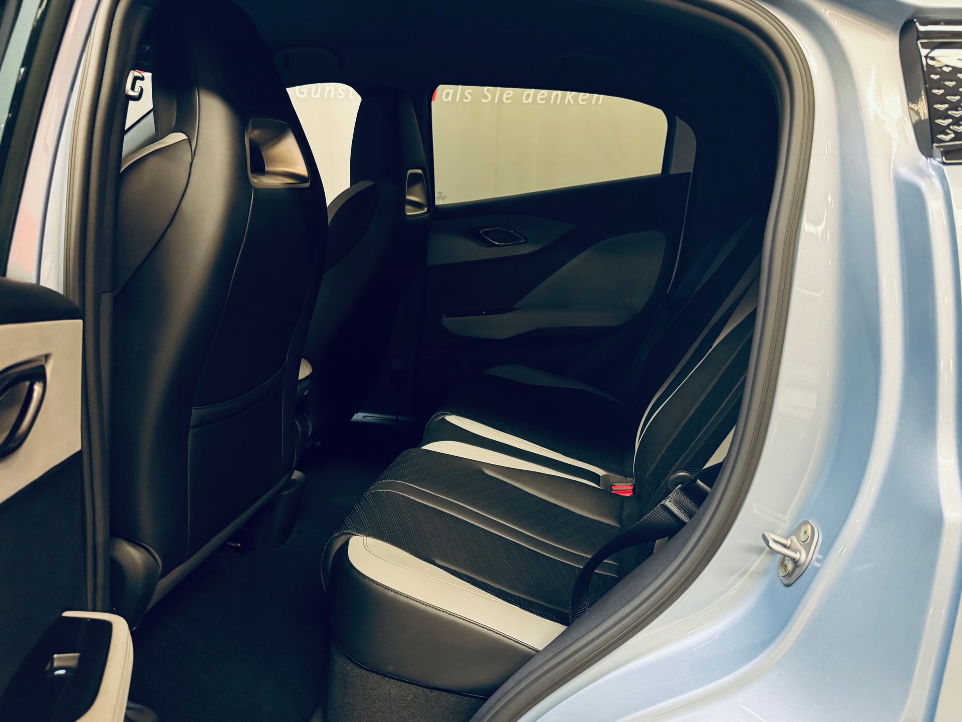BYD Dolphin Surf 43 kWh Boost-image-11
